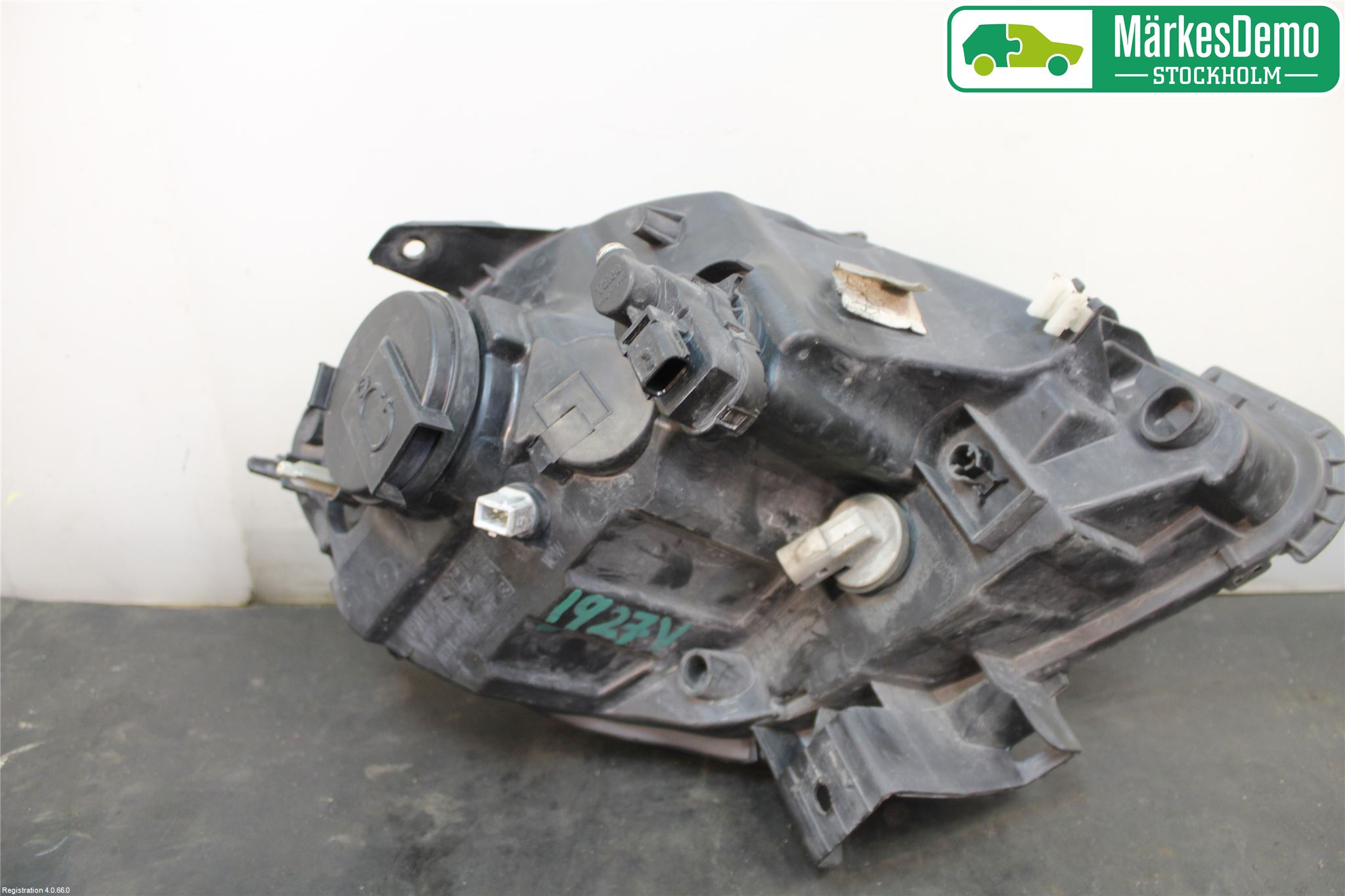 Nissan KUBISTAR Strålkastare Vänster