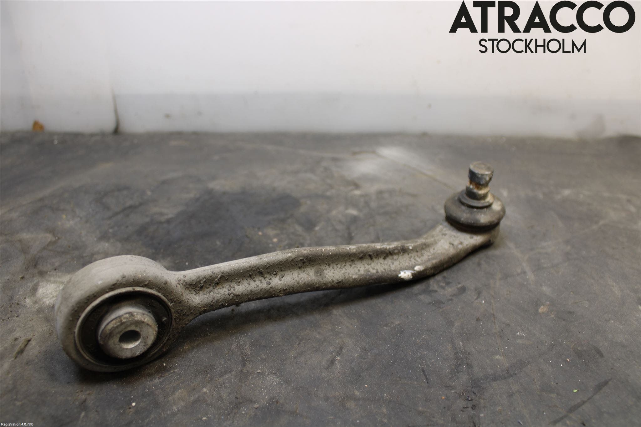 Audi Q5 09-16 Bärarm Fram Övre Vä