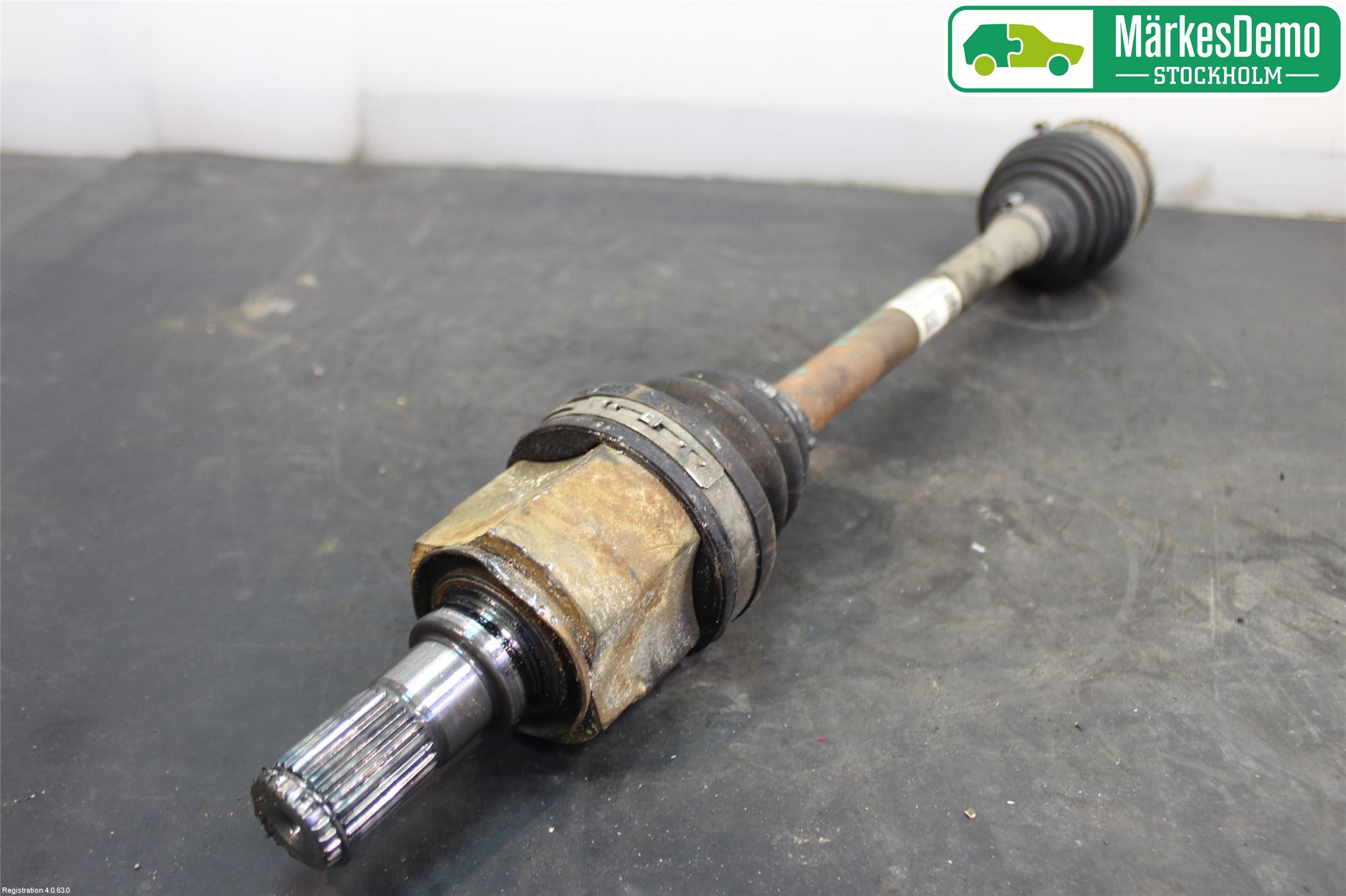 Hyundai i10 BA 17-20 Drivaxel Fram Vänster