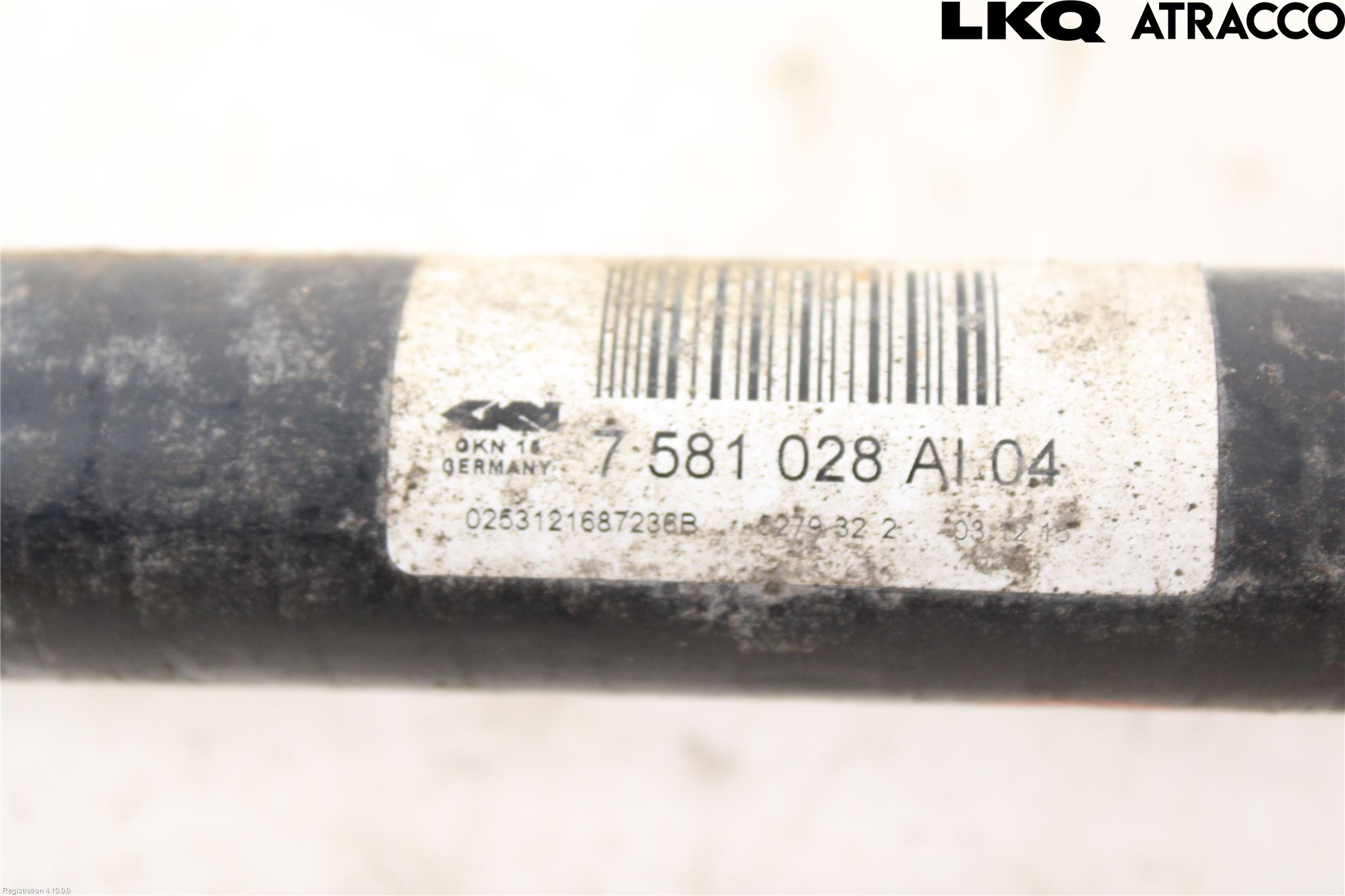 BMW 5 F10/F11/F18 09-17 Drivaxel Bak Höger