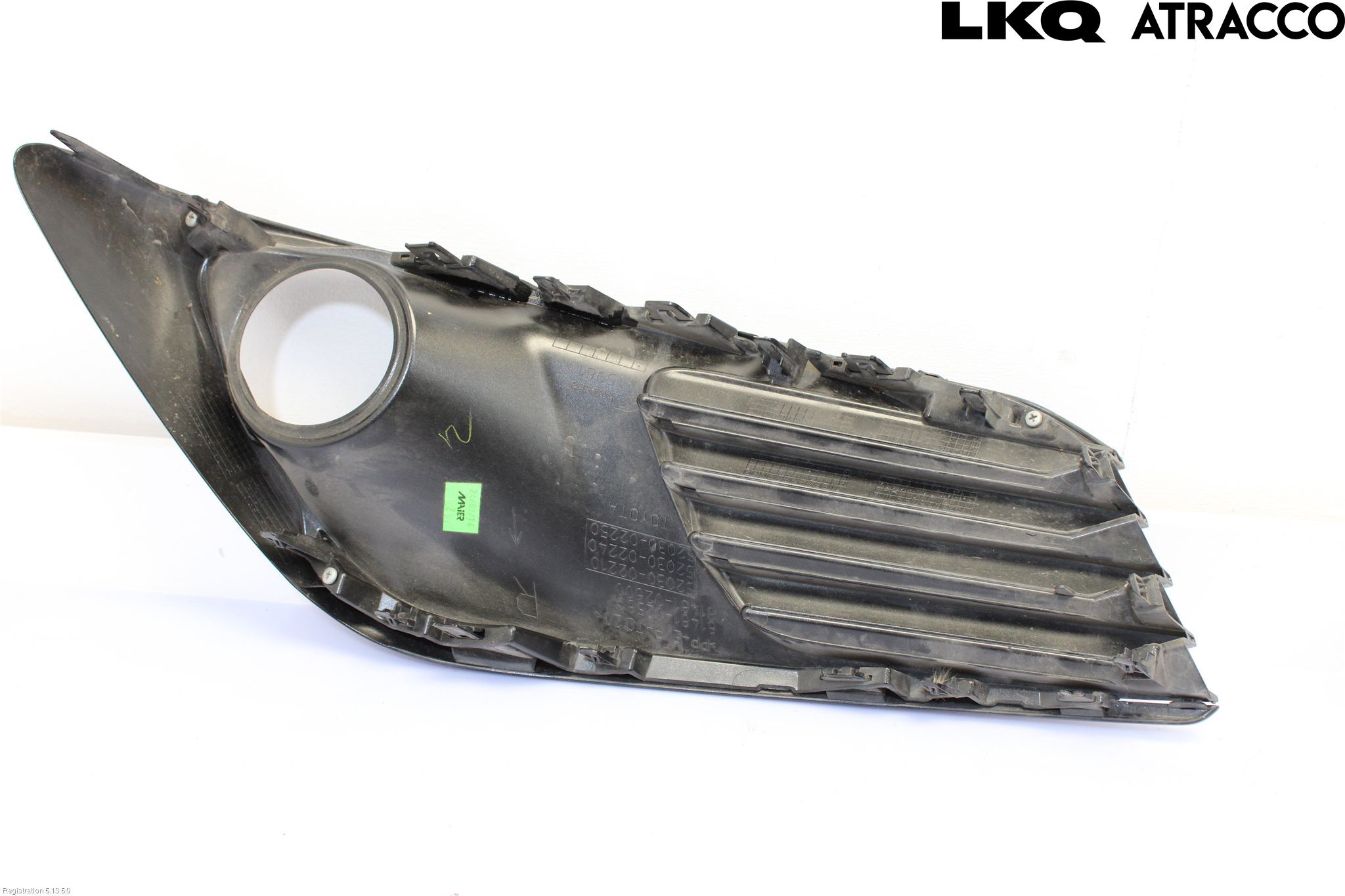 Toyota AURIS 13-19 Dimljussarg Fram