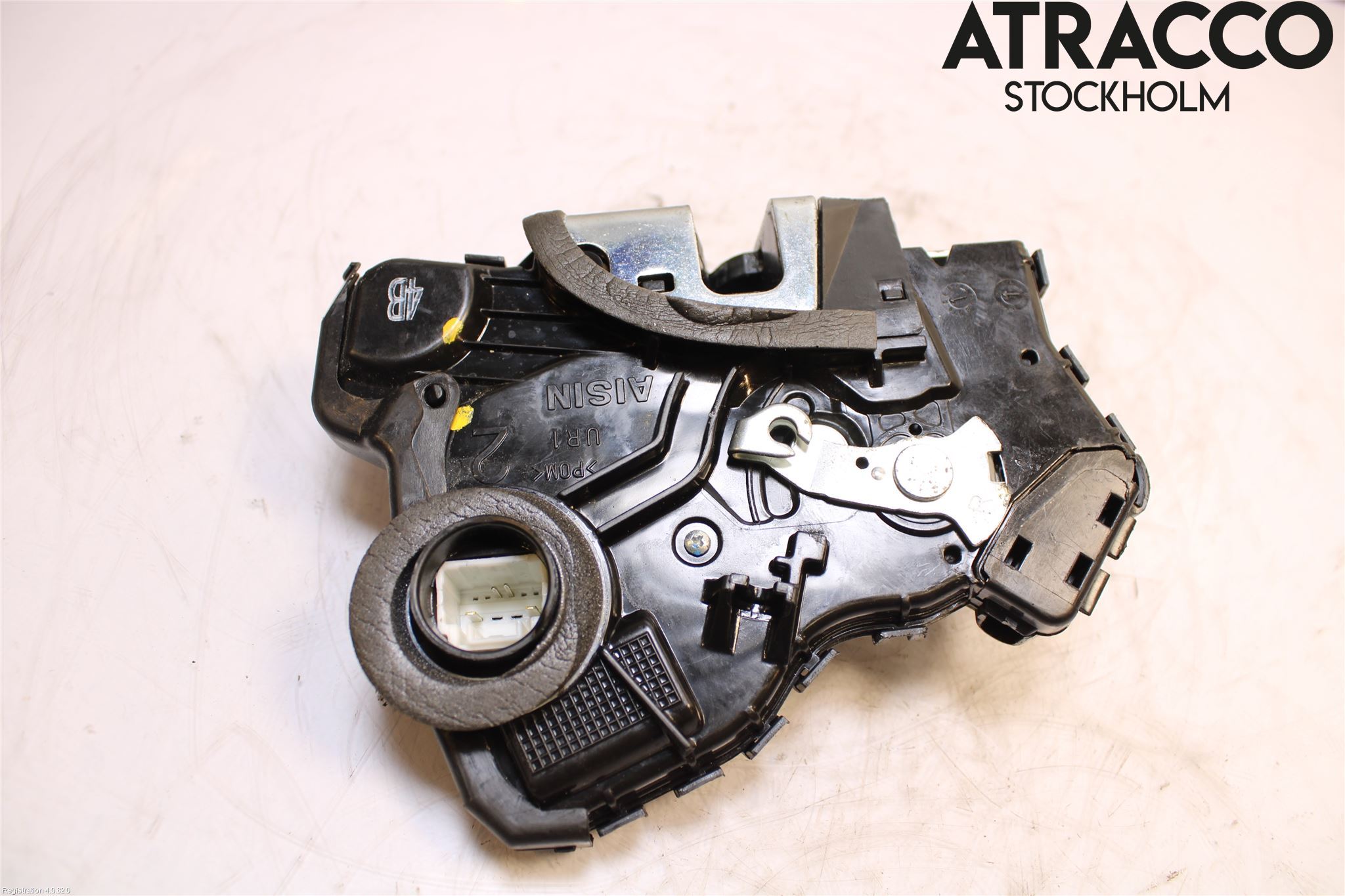 Toyota AURIS 13-19 Låskista-Dörrlås