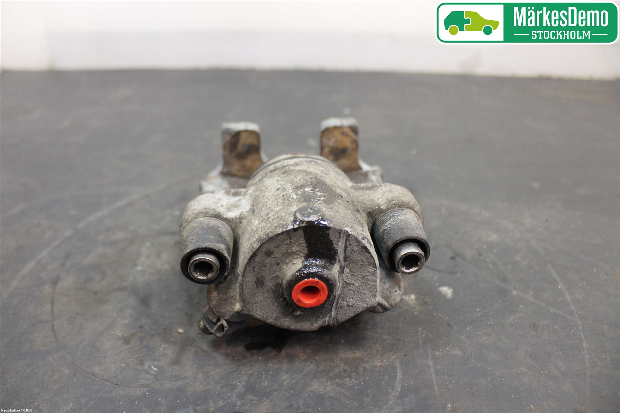 BMW 5 E39 95-04 Bromsok Bak Vänster