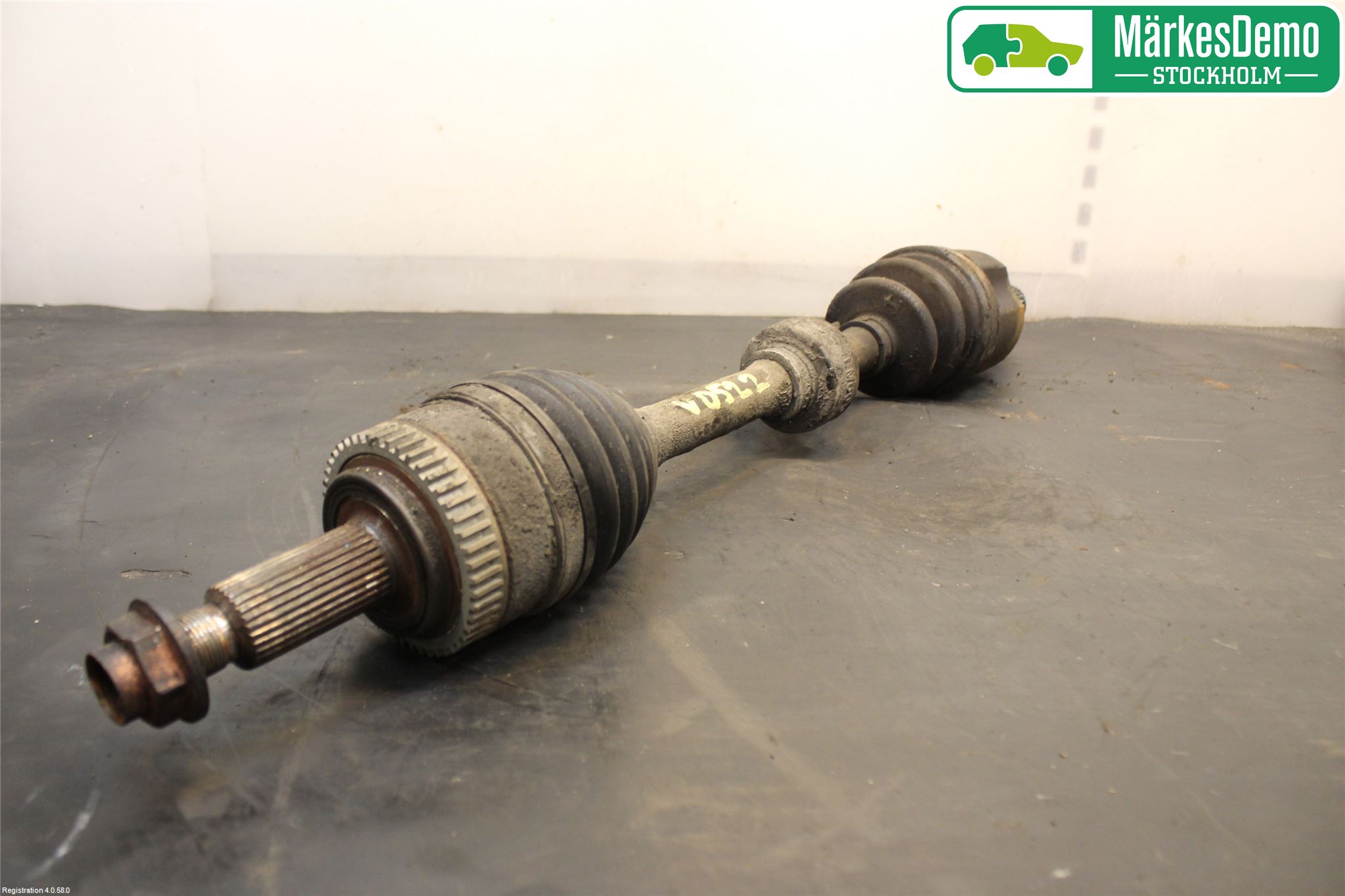 Hyundai ix35 Drivaxel Fram Vänster