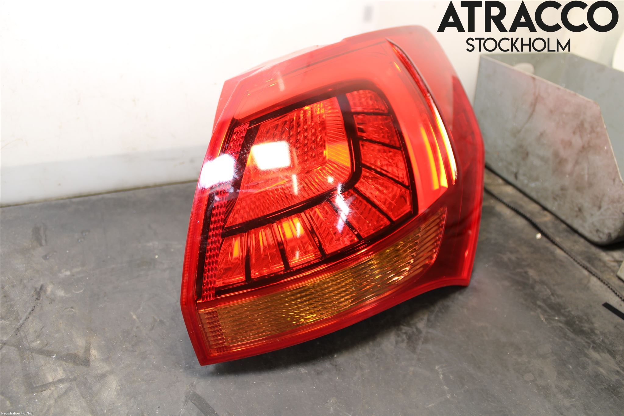 Kia VENGA 10-19 Bakljus Höger