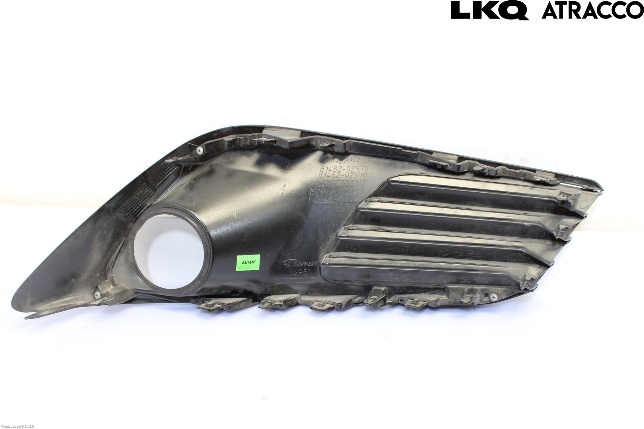 Toyota AURIS 13-19 Dimljussarg Fram