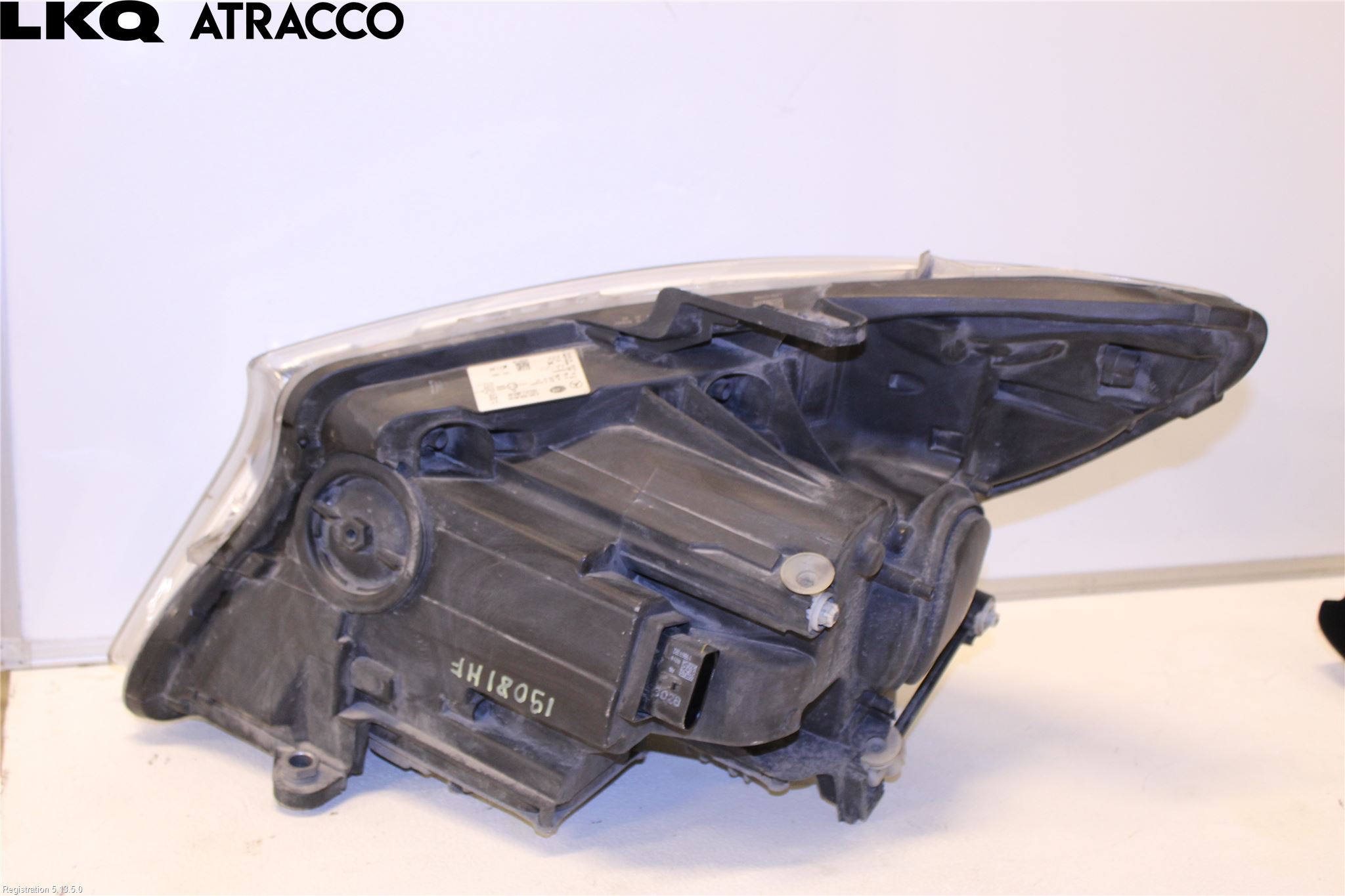 Mercedes-Benz MB VITO/V-KLASS (W640,W447,W448) 14- Strålkastare Höger