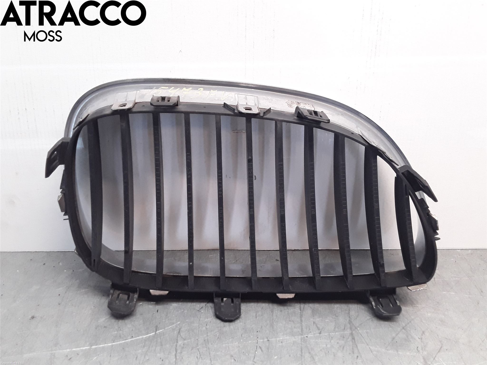 BMW 5 E60/61 Sed/Tou 02-10 Grilldel Vänster
