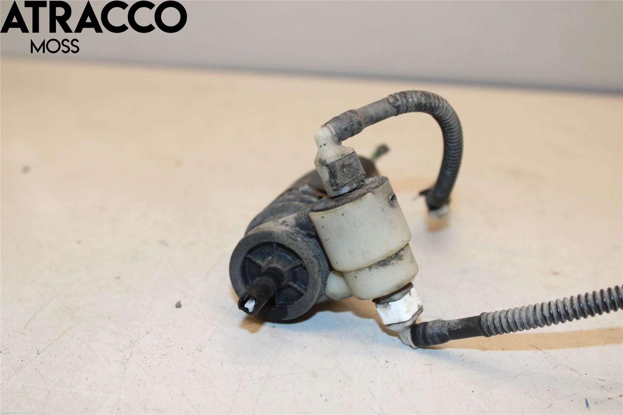 Volkswagen VW CADDY 11-15 Spolarpump Vindruta
