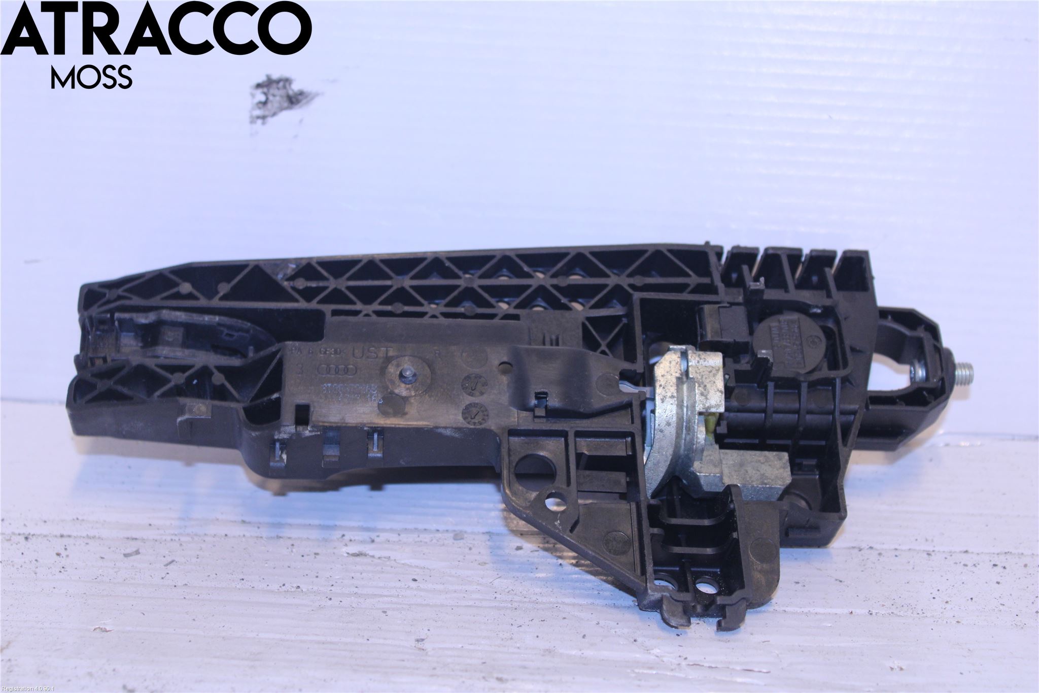 Audi Q5 09-16 Dörrhandtag Yttre Hö