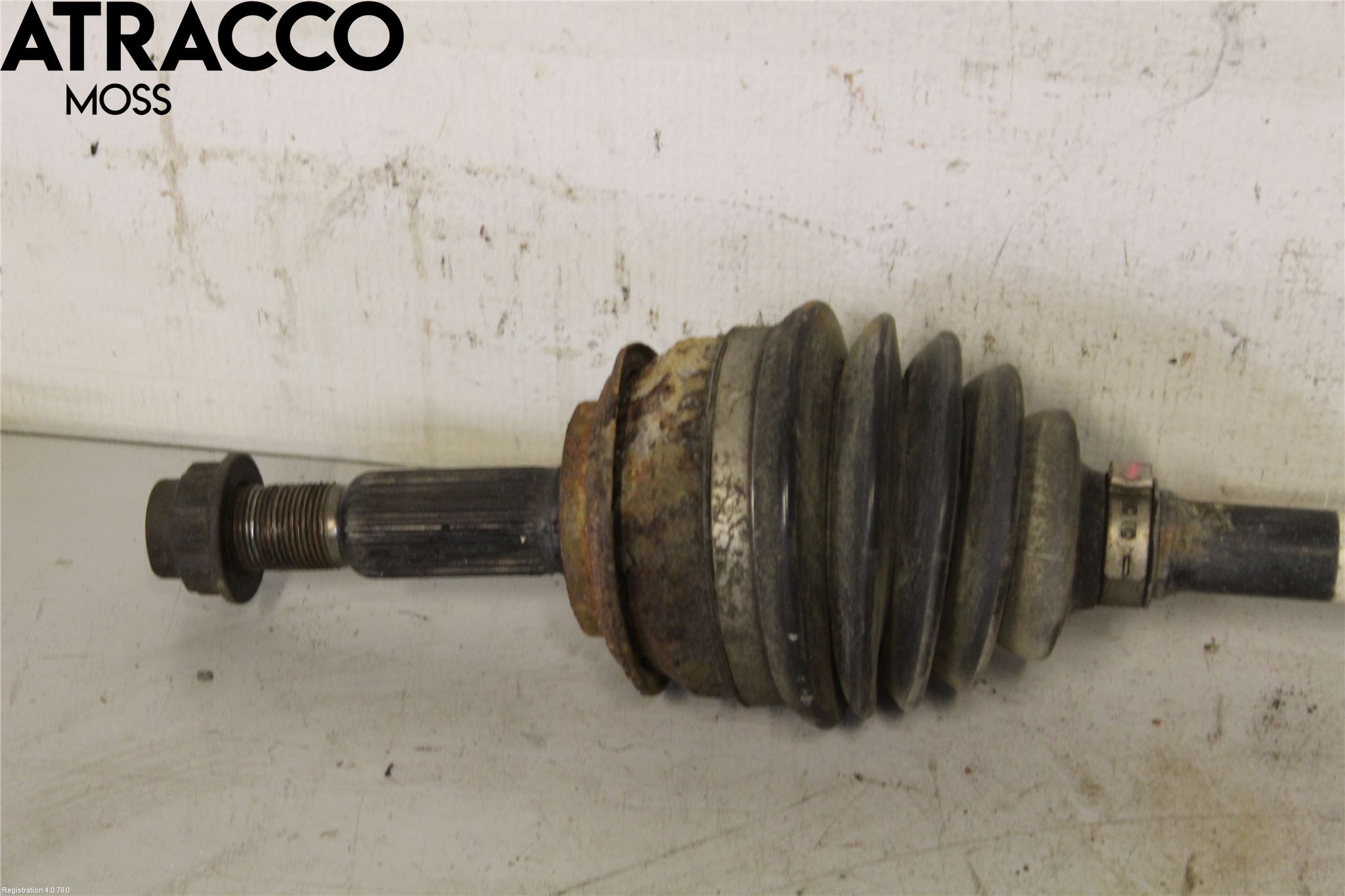 Toyota YARIS XP130 12-14 Drivaxel Fram Vänster