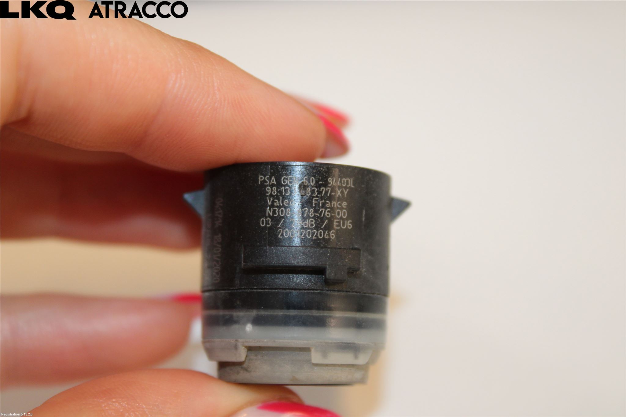 Peugeot 208/E-208 20- Parkeringshjälp Backsensor