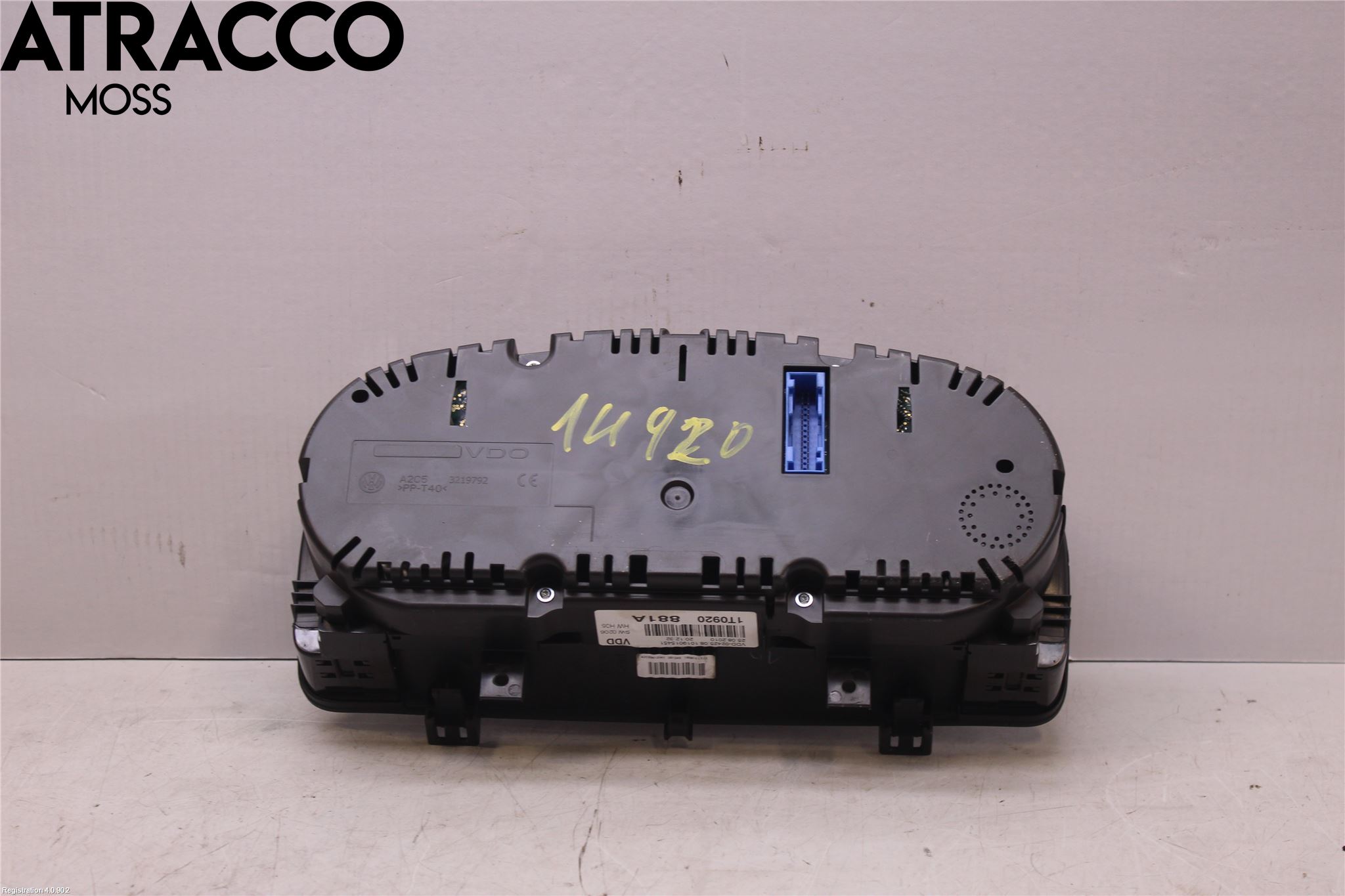 Volkswagen VW TOURAN 10-15 Instrument Komb