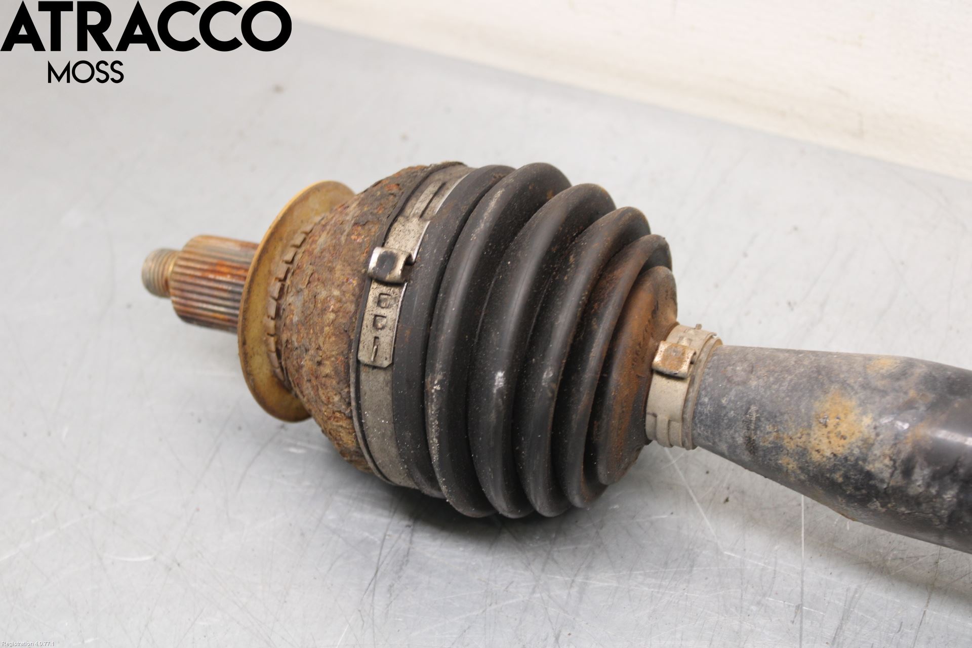 Skoda FABIA 07-14 Drivaxel Fram Höger