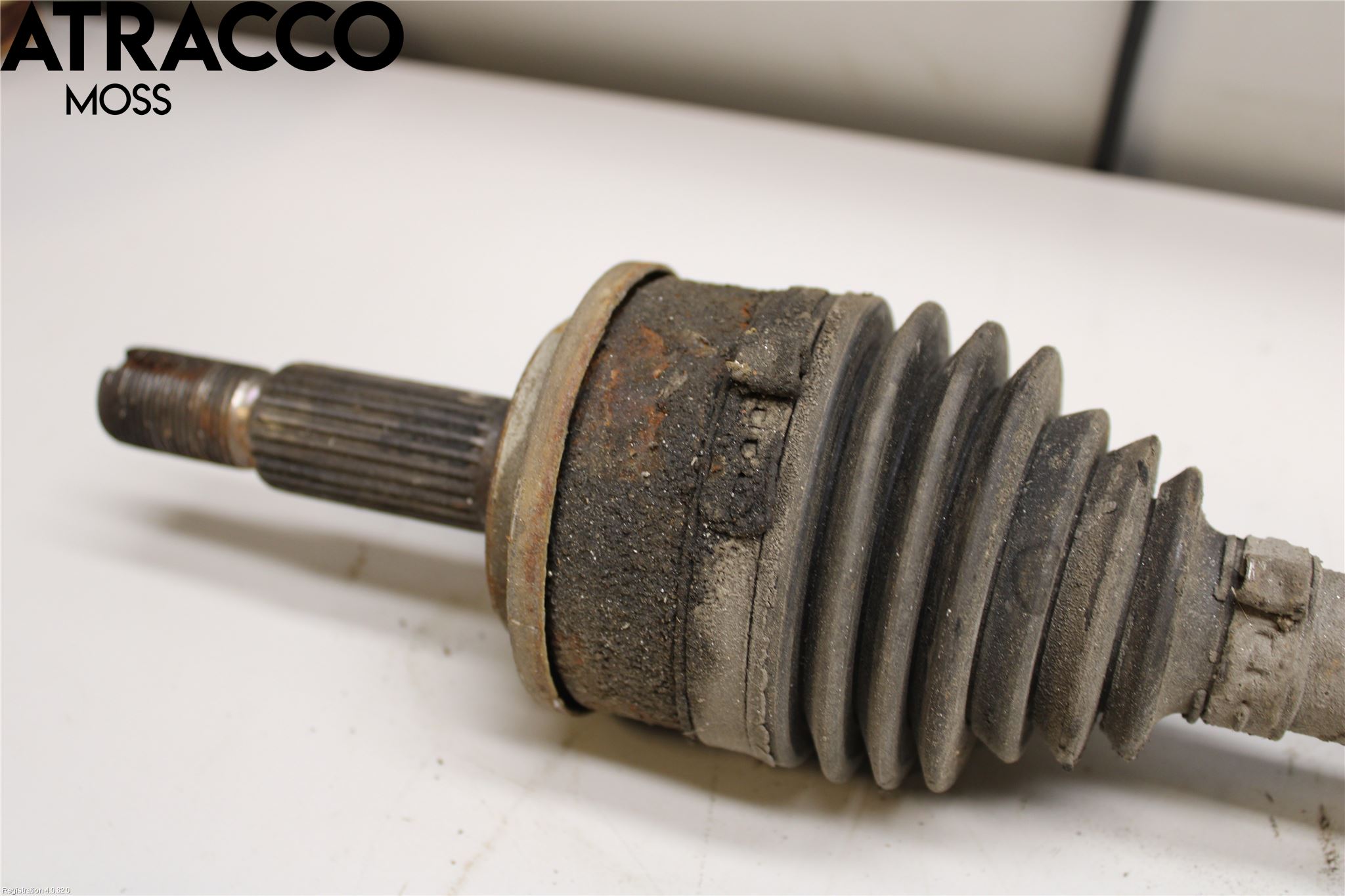 Toyota AURIS 13-19 Drivaxel Fram Höger