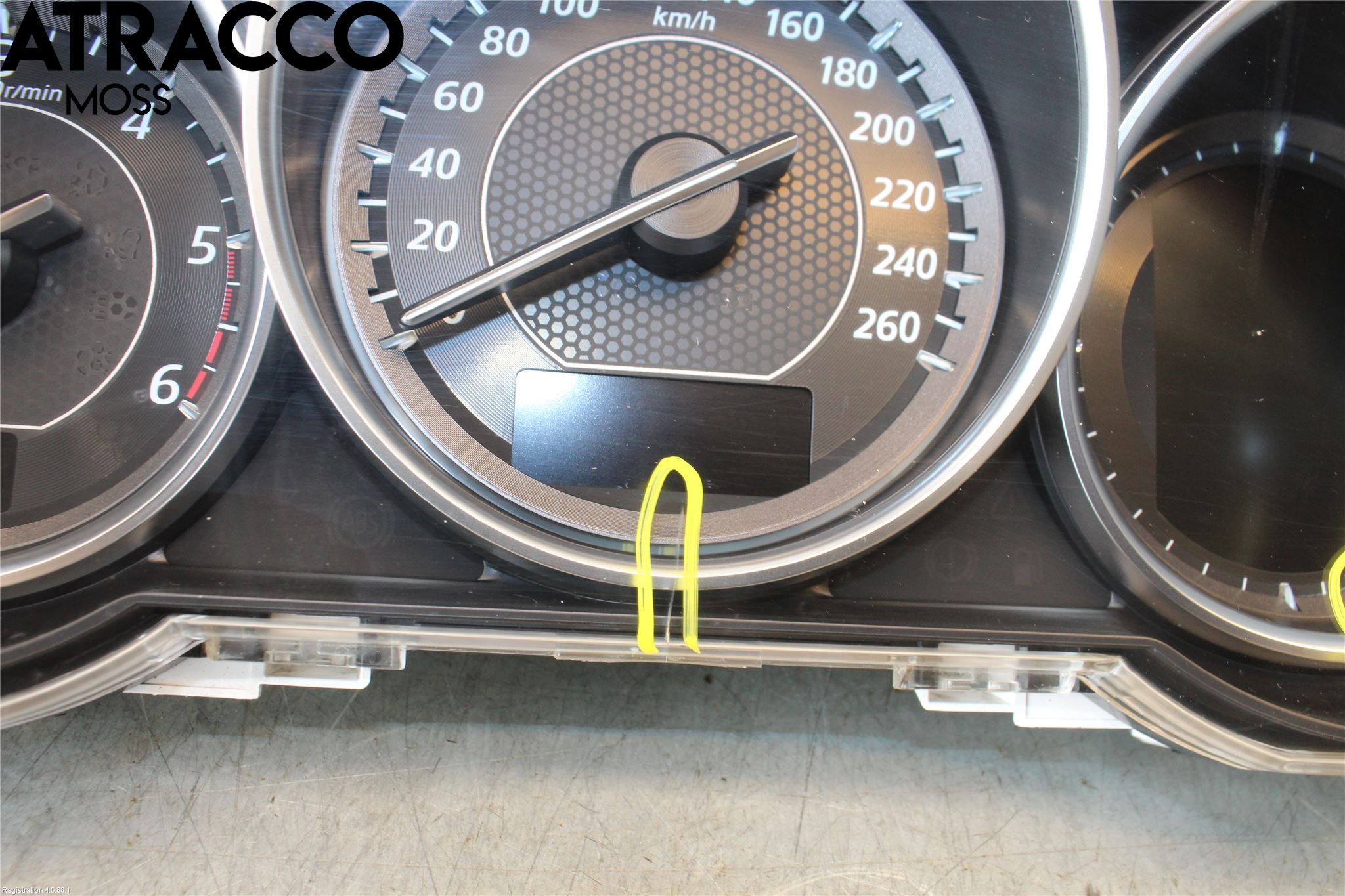 Mazda 6 13- Instrumentkonsoll Mitt