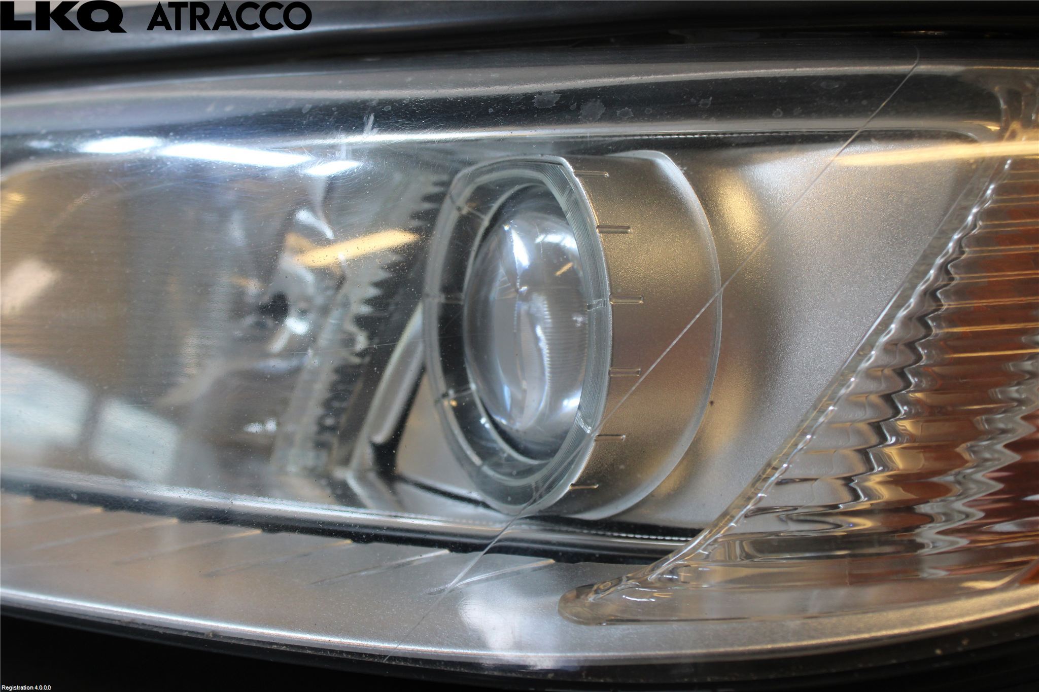 Volvo V70 08-13 Strålkastare Vänster