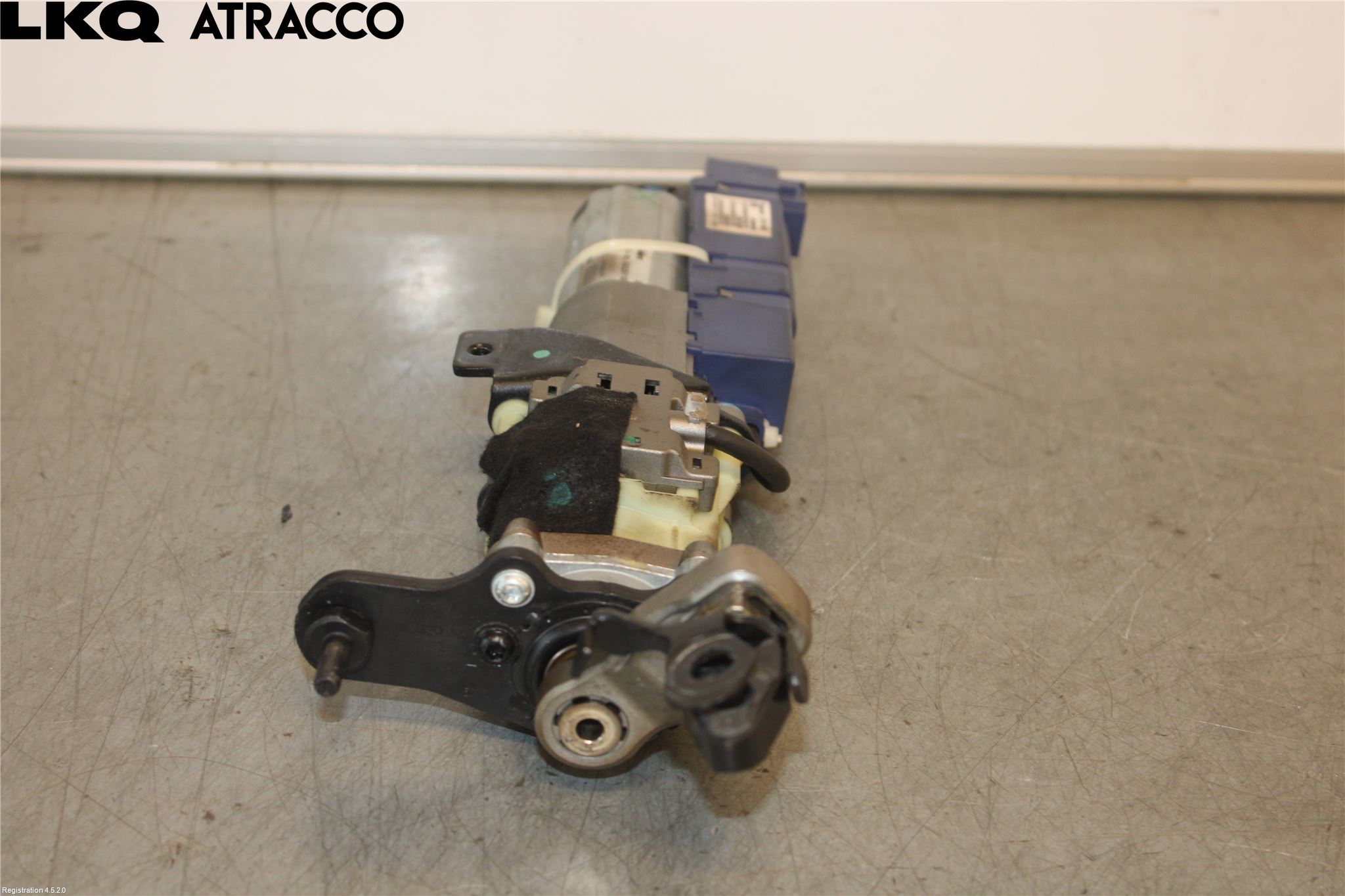 Audi Q5 09-16 Bakluckeöppnare Automatisk