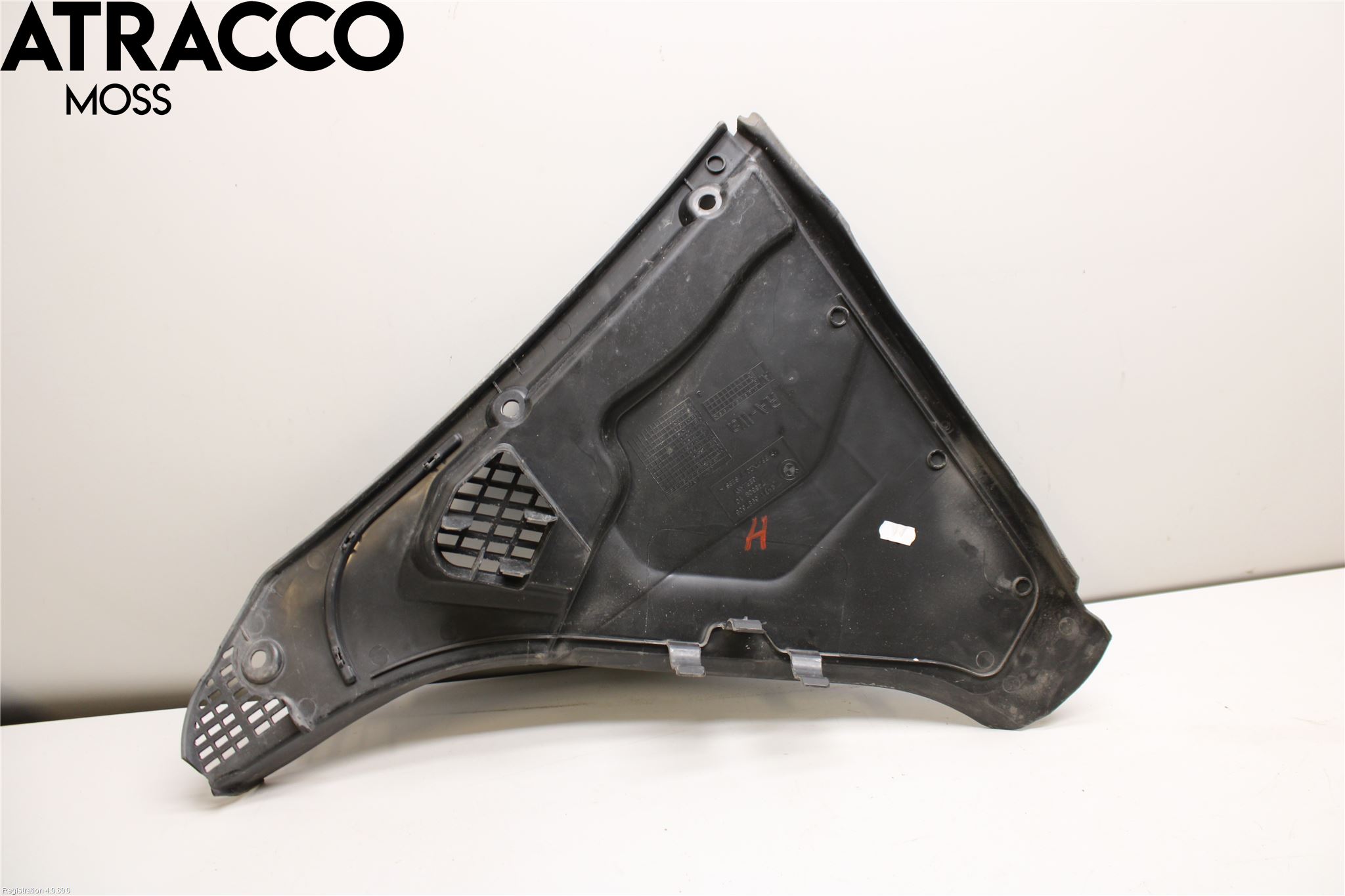 BMW 5 F10/F11/F18 09-17 Torpedplåt-Torpedplast