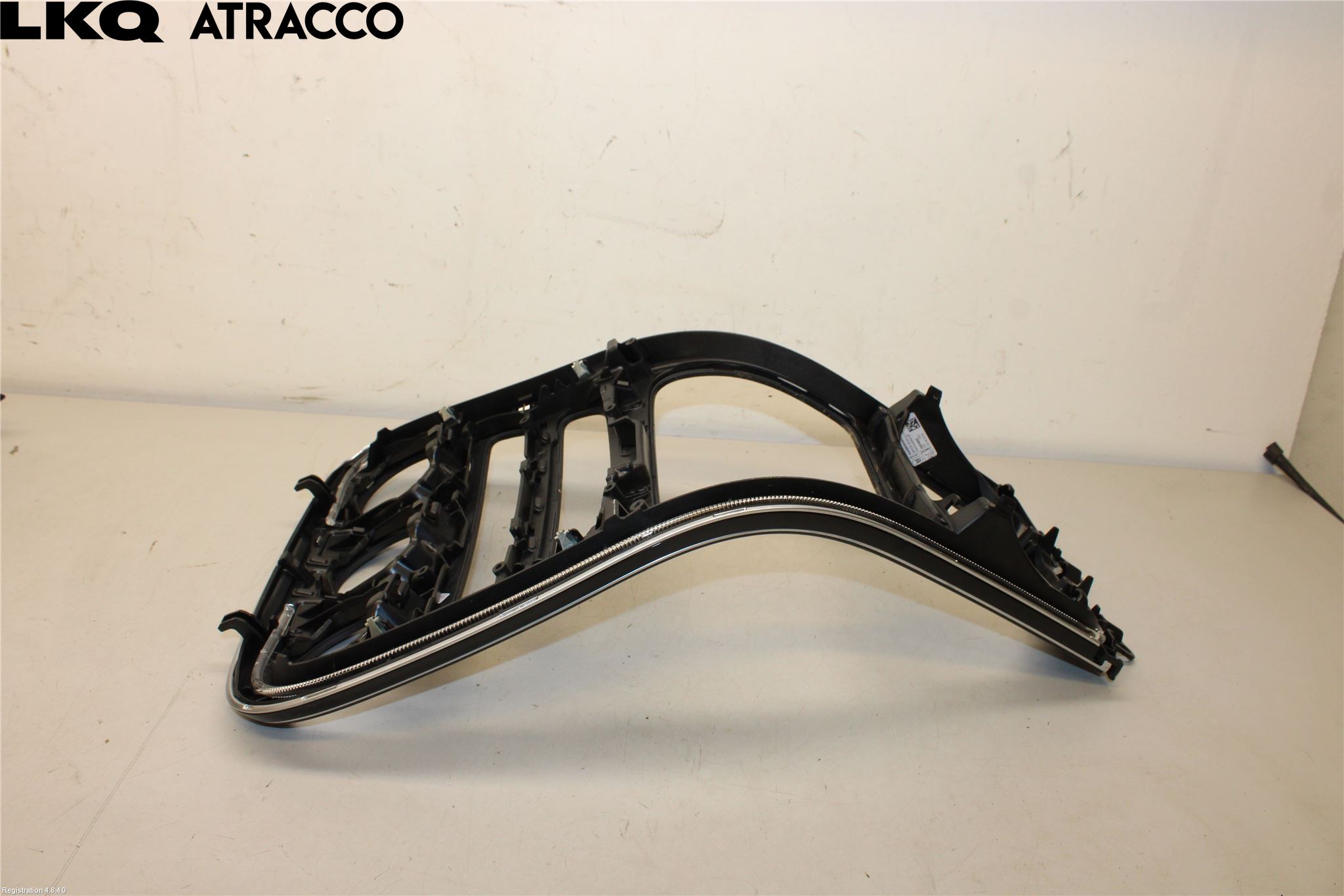 Mercedes-Benz MB C-KLASS (W205) 14-21 Instrumentkonsoll Mitt