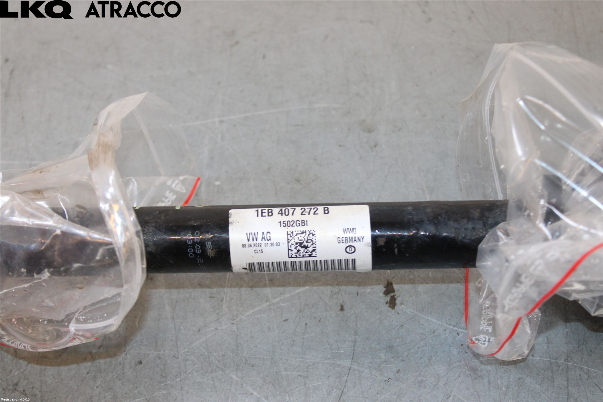 Volkswagen VW ID.4 21- Drivaxel Fram Höger