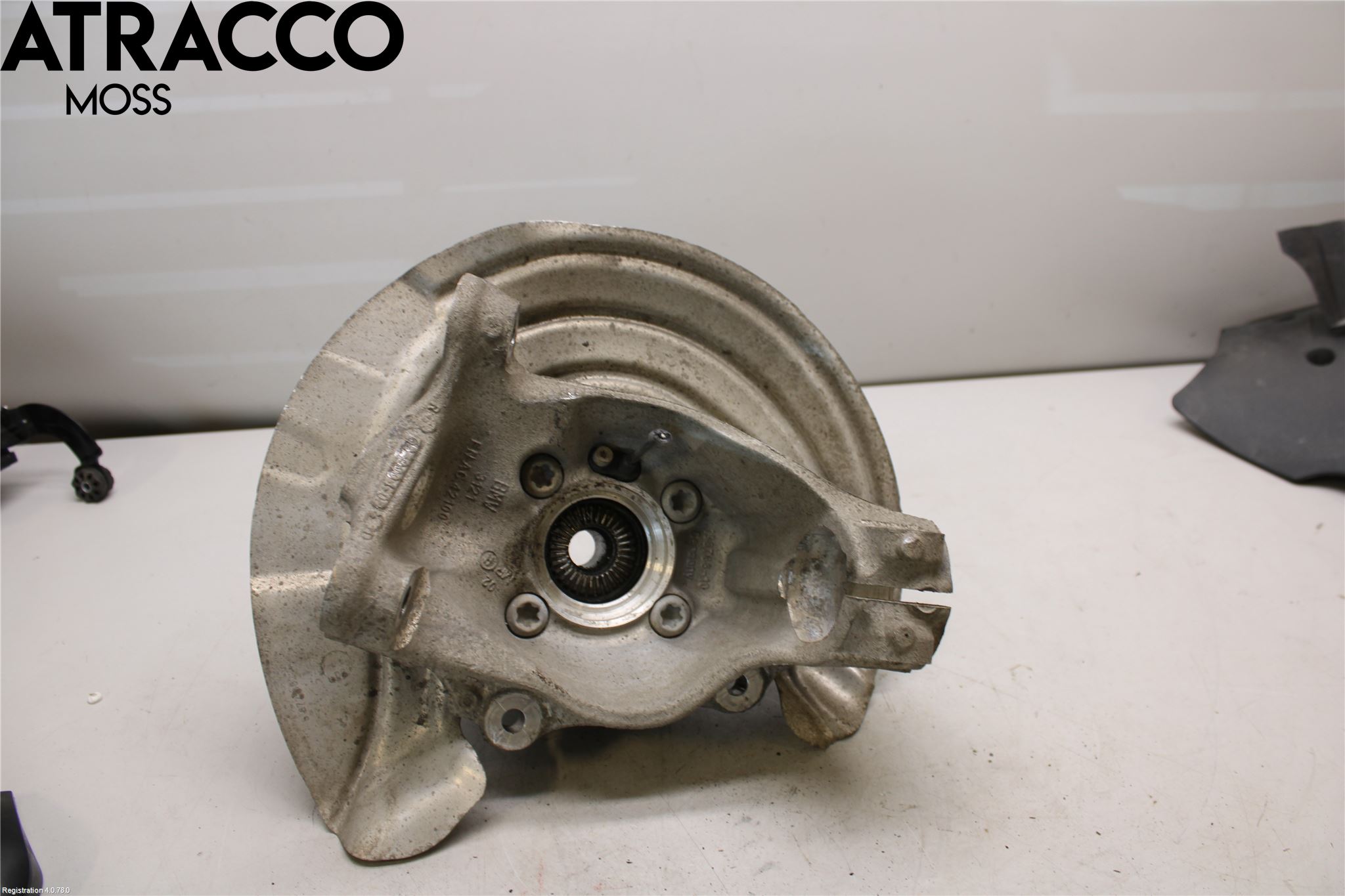 BMW 4 F32/F33/F82/F83 13-20 Styrspindel Lagerhus Hö