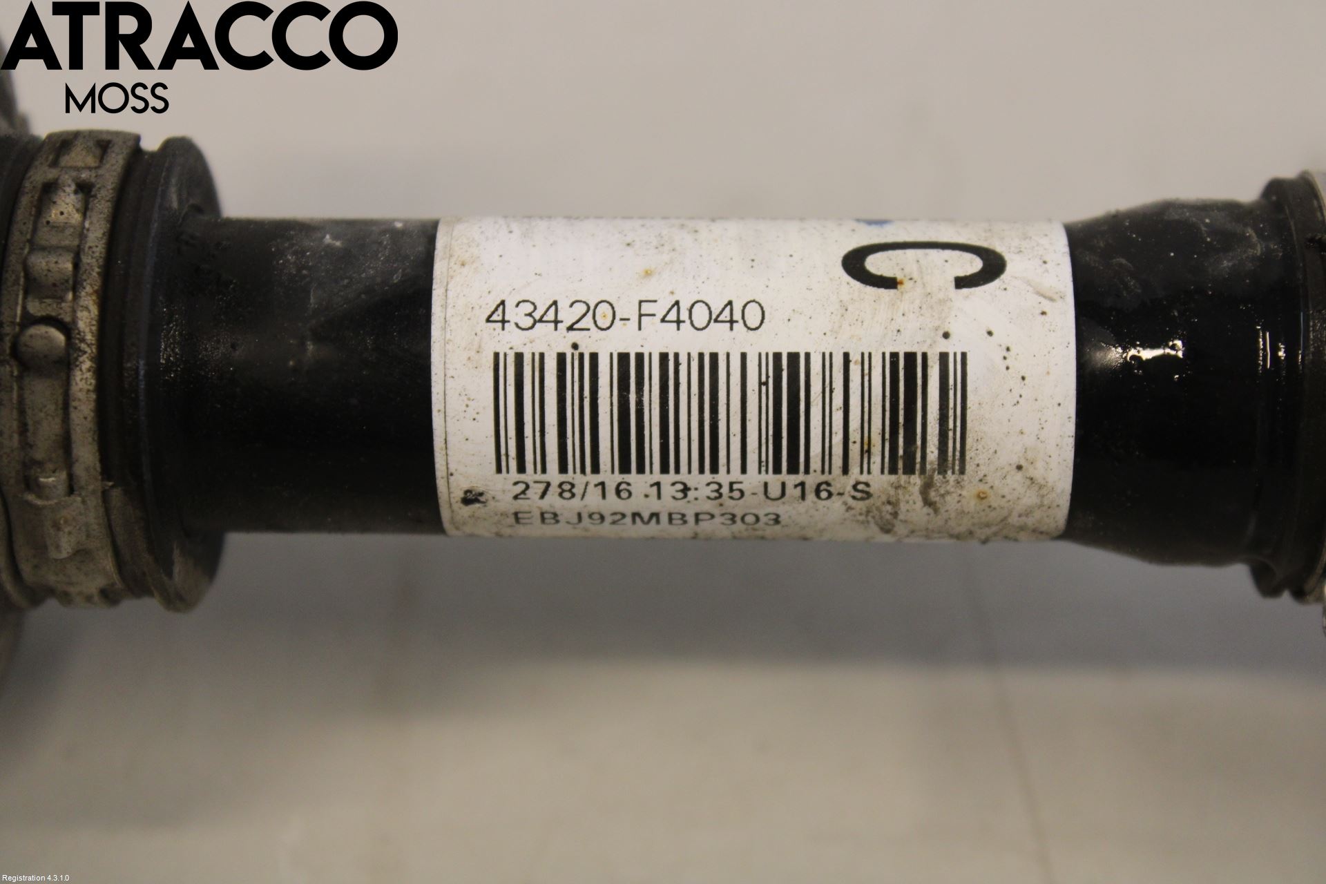 Toyota C-HR 16-23 Drivaxel Fram Vänster