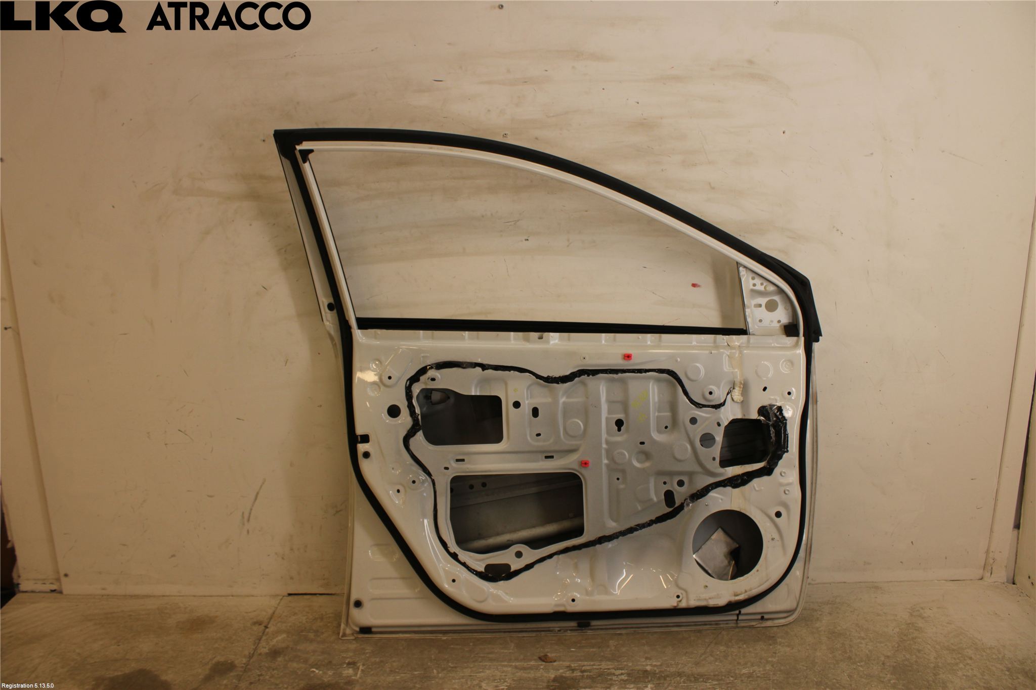 Toyota AURIS 13-19 Dörr Fram Vänster