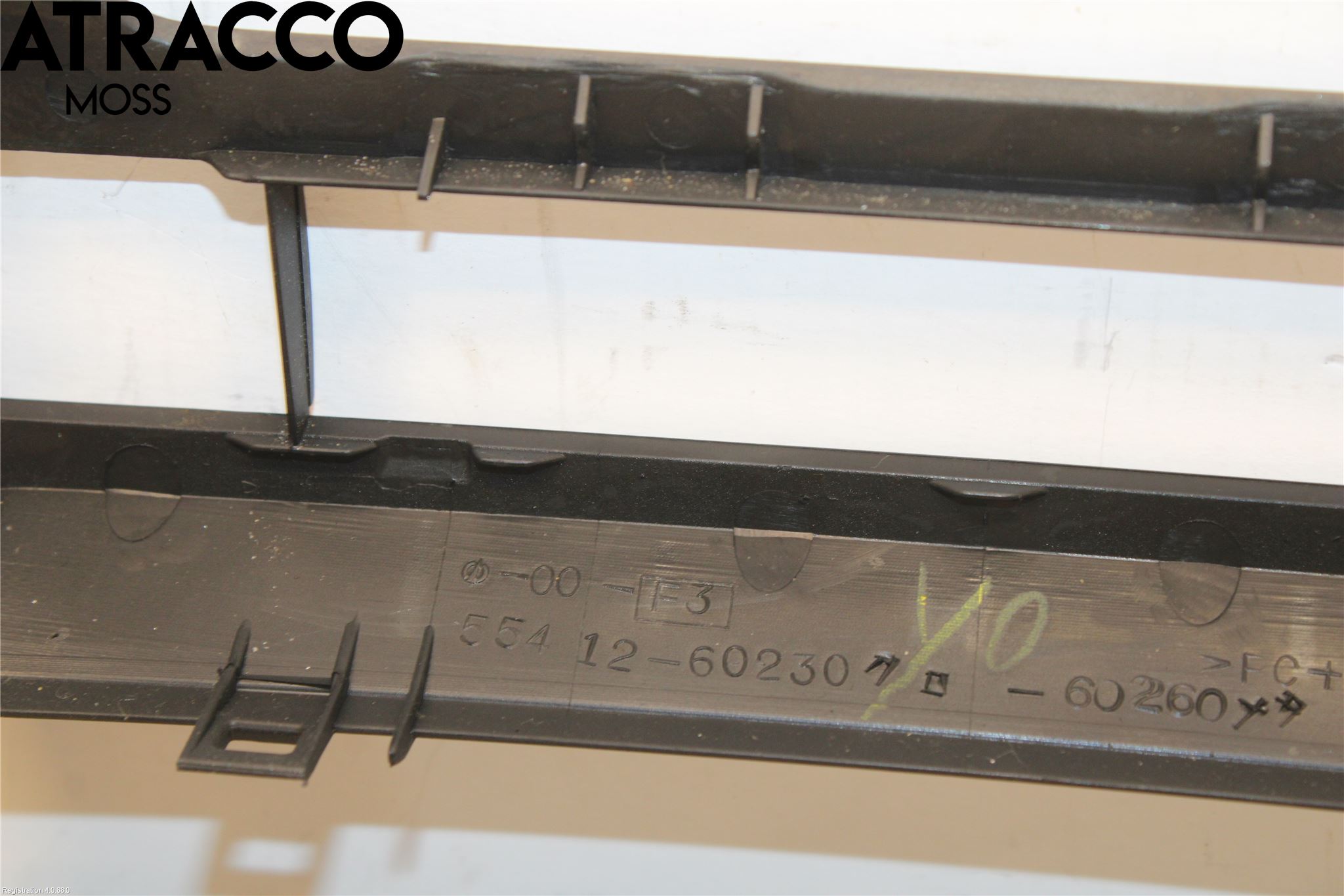 Toyota LANDCRUISER Instrument-Radio Sarg