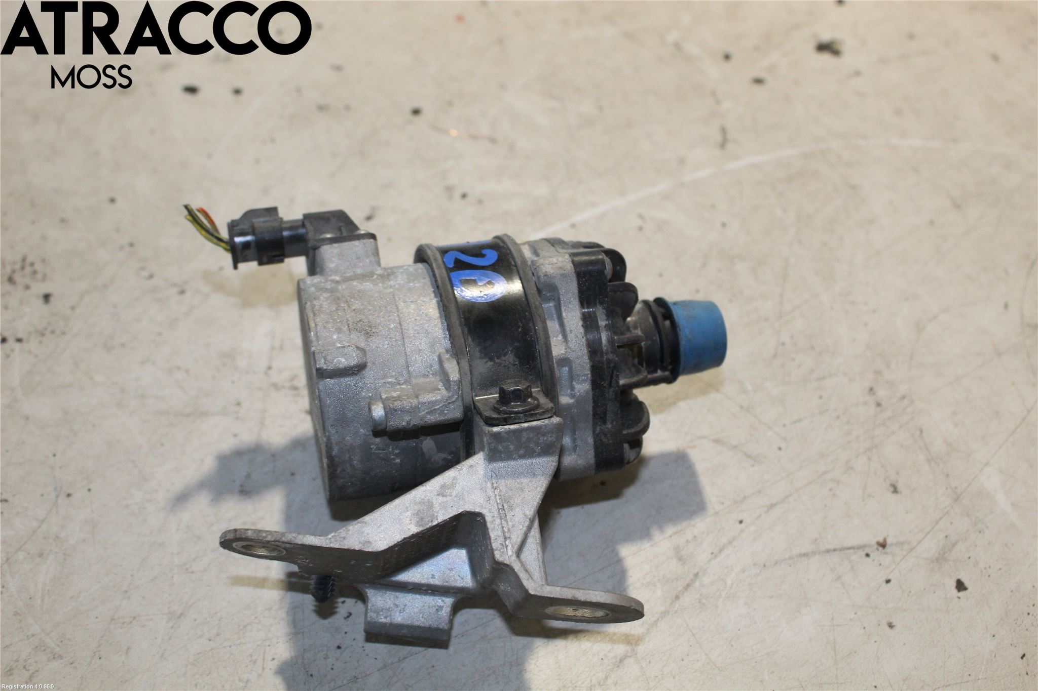 Volvo V60 11-13 Vattenpump