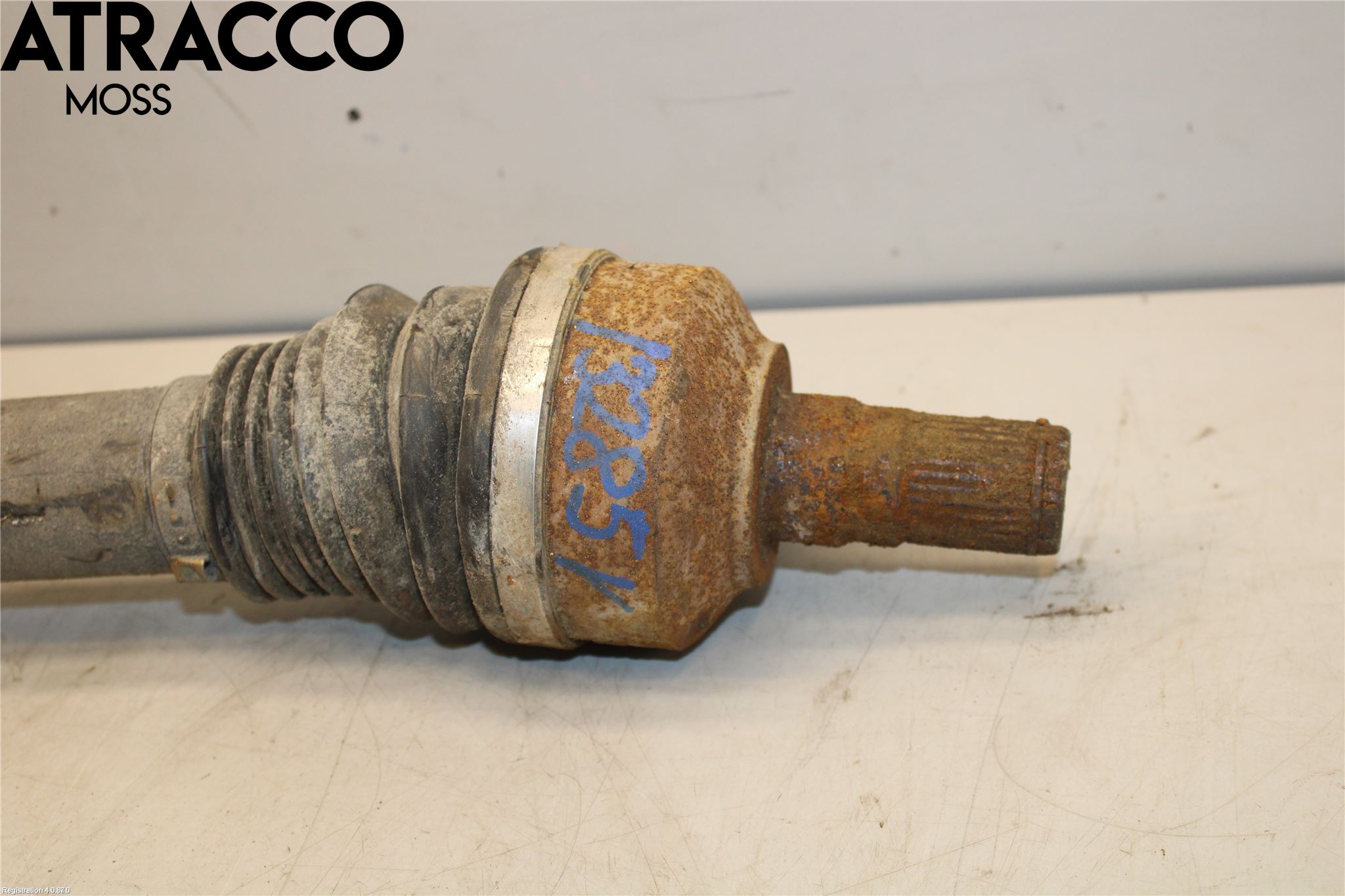 Volvo XC60 09-13 Drivaxel Fram Vänster