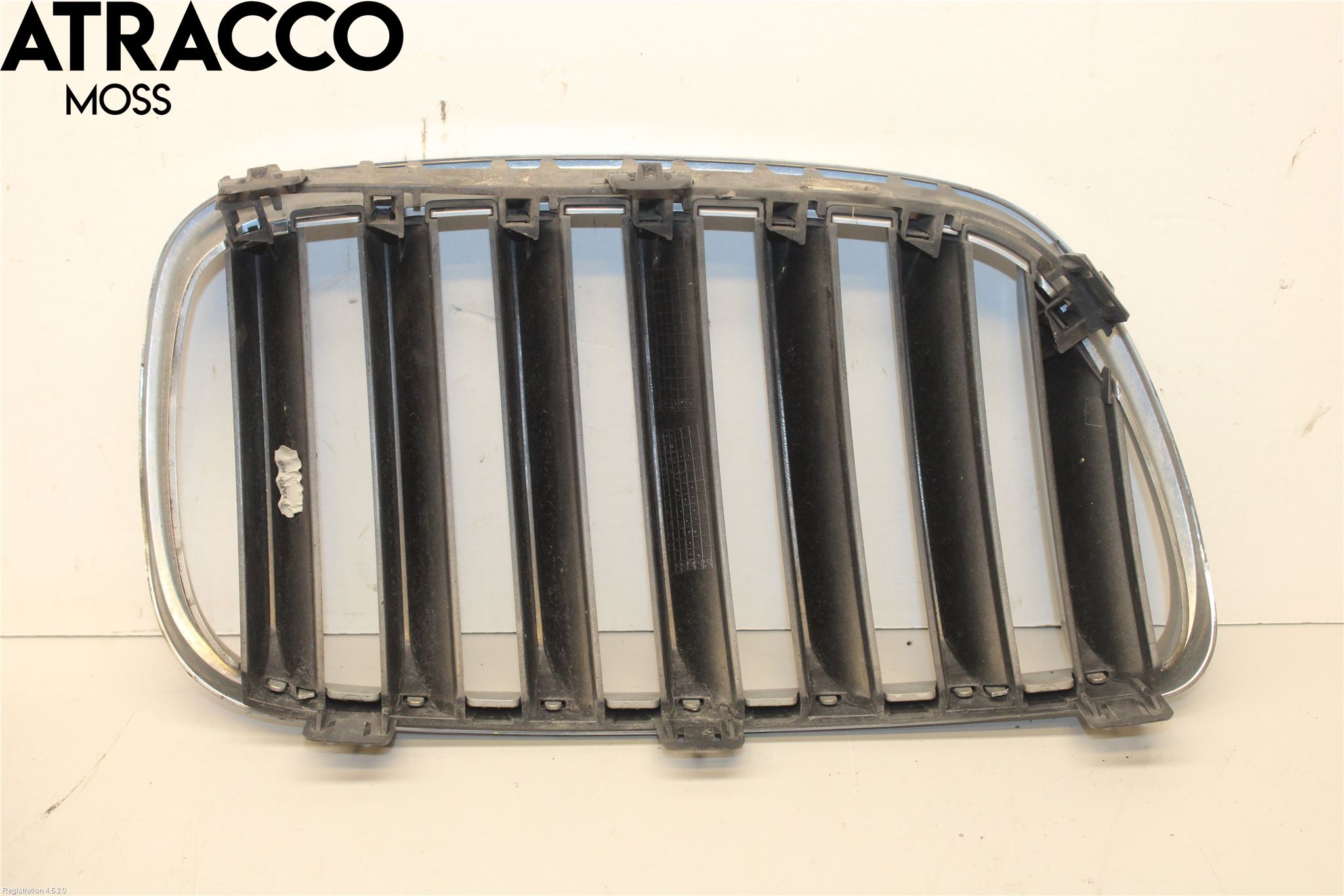 BMW X3 E83     03-10 Grilldel Vänster