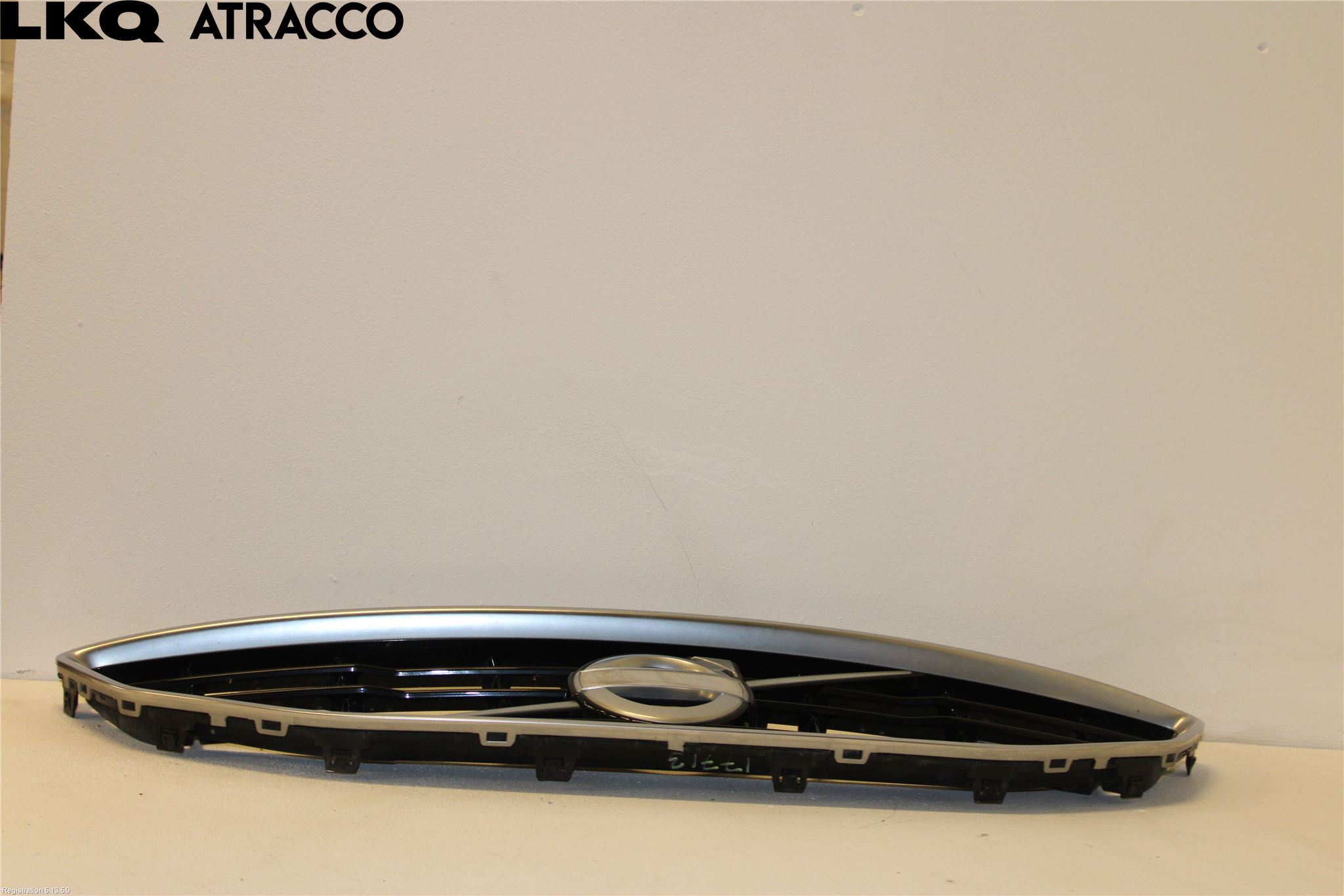 Volvo V40 12-19 Grill Komp