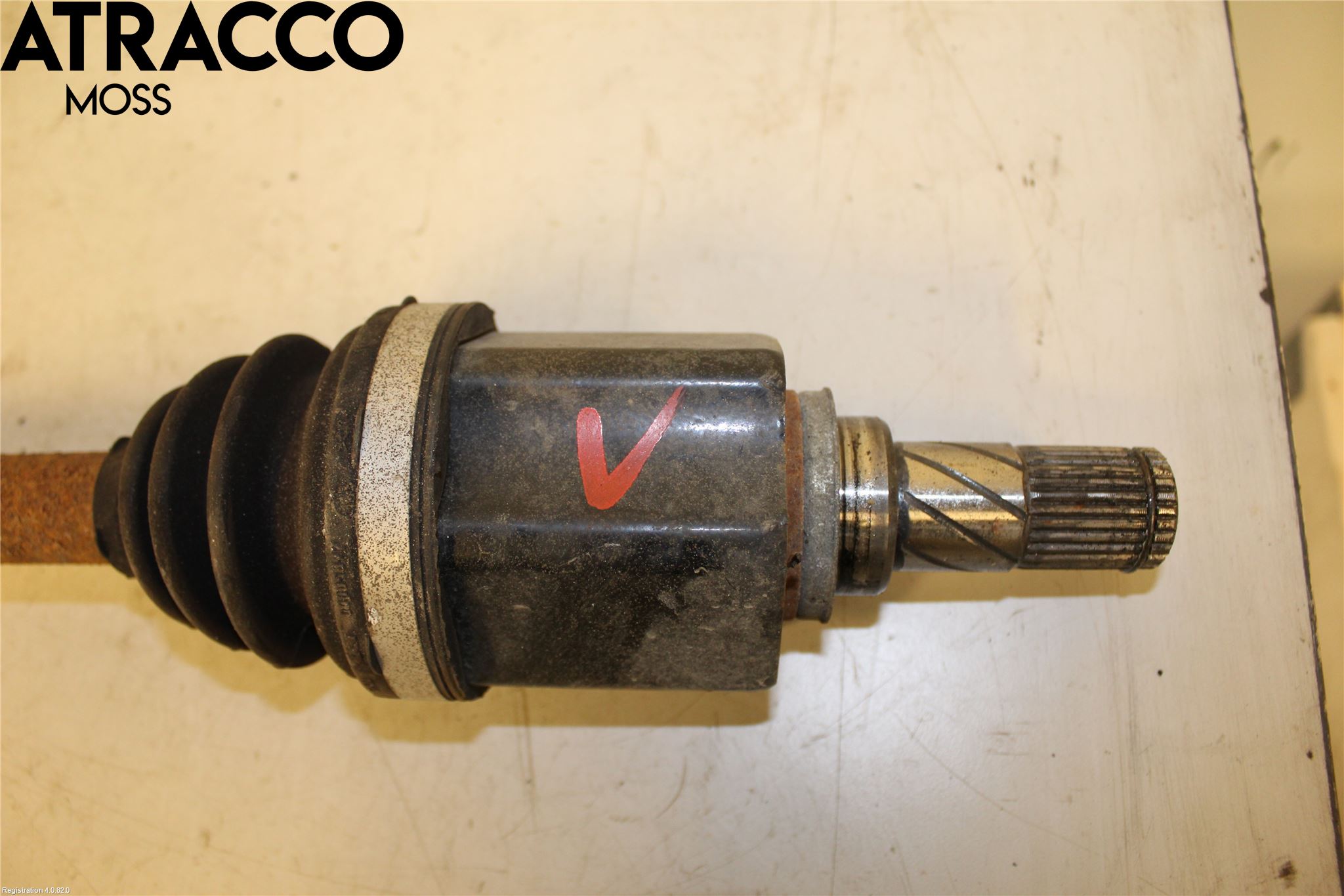 Nissan LEAF 11-17 Drivaxel Fram Vänster
