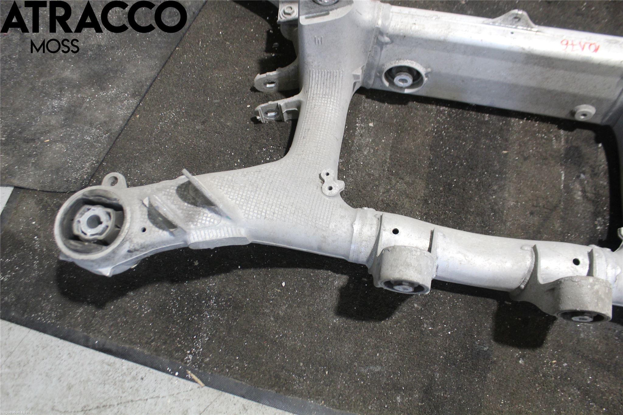 BMW 5 G30/G31/F90 17-23 Bakaxelbalk
