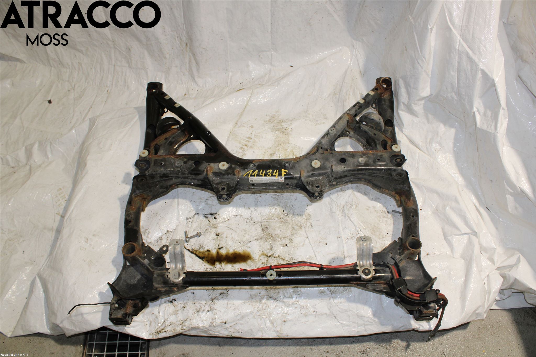 BMW 1 F20/F21 11-19 Framvagn Fäste-Kudde