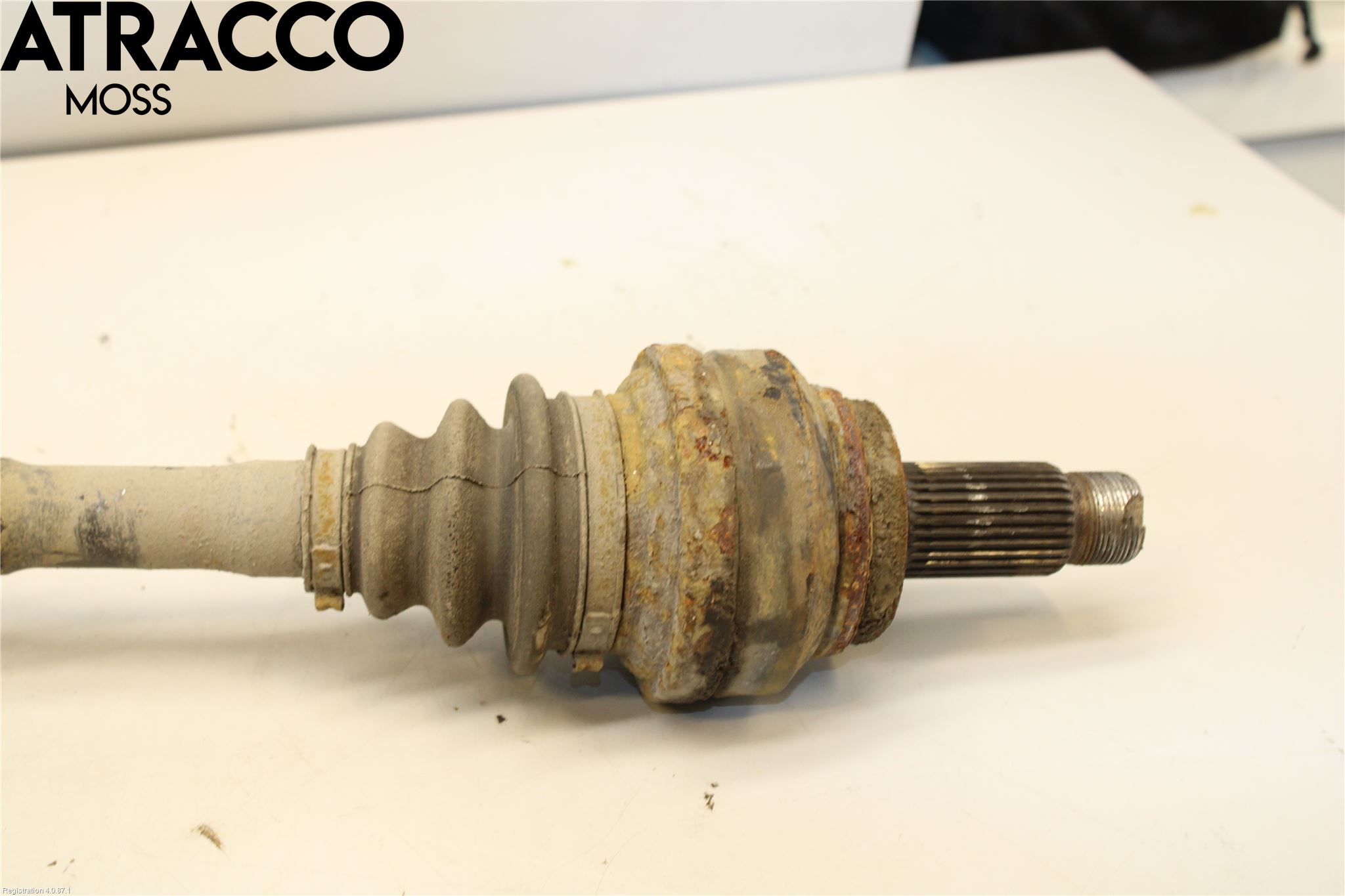 BMW X3 F25 10-17 Drivaxel Bak Höger