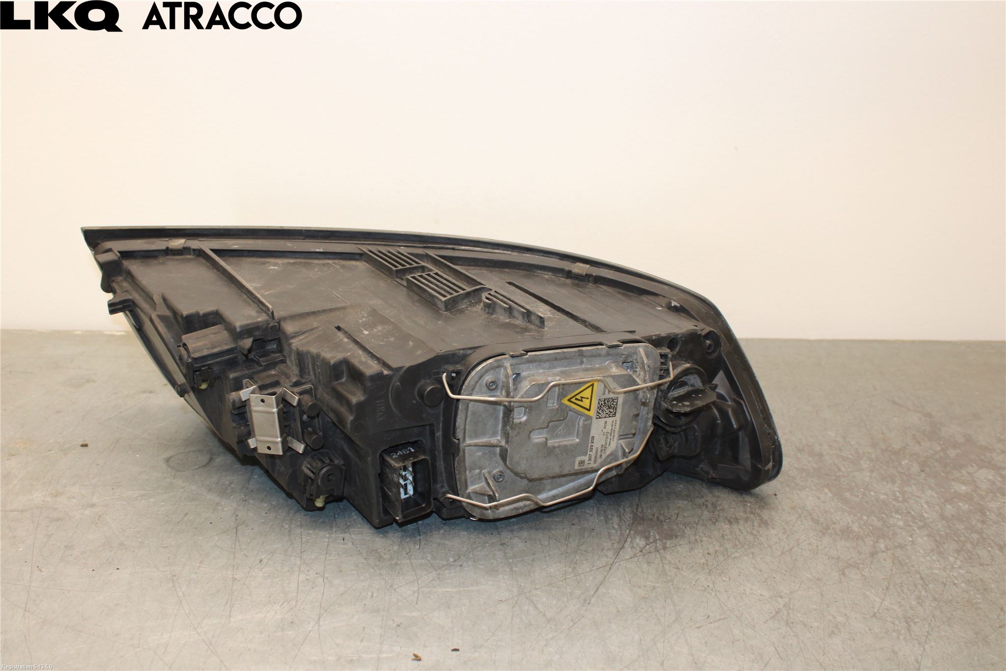 Volvo V50 08-12 Strålkastare Vänster