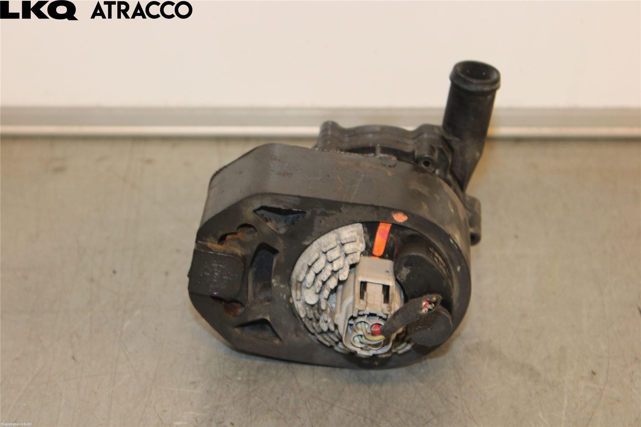 Tesla MODEL S 13- Vattenpump