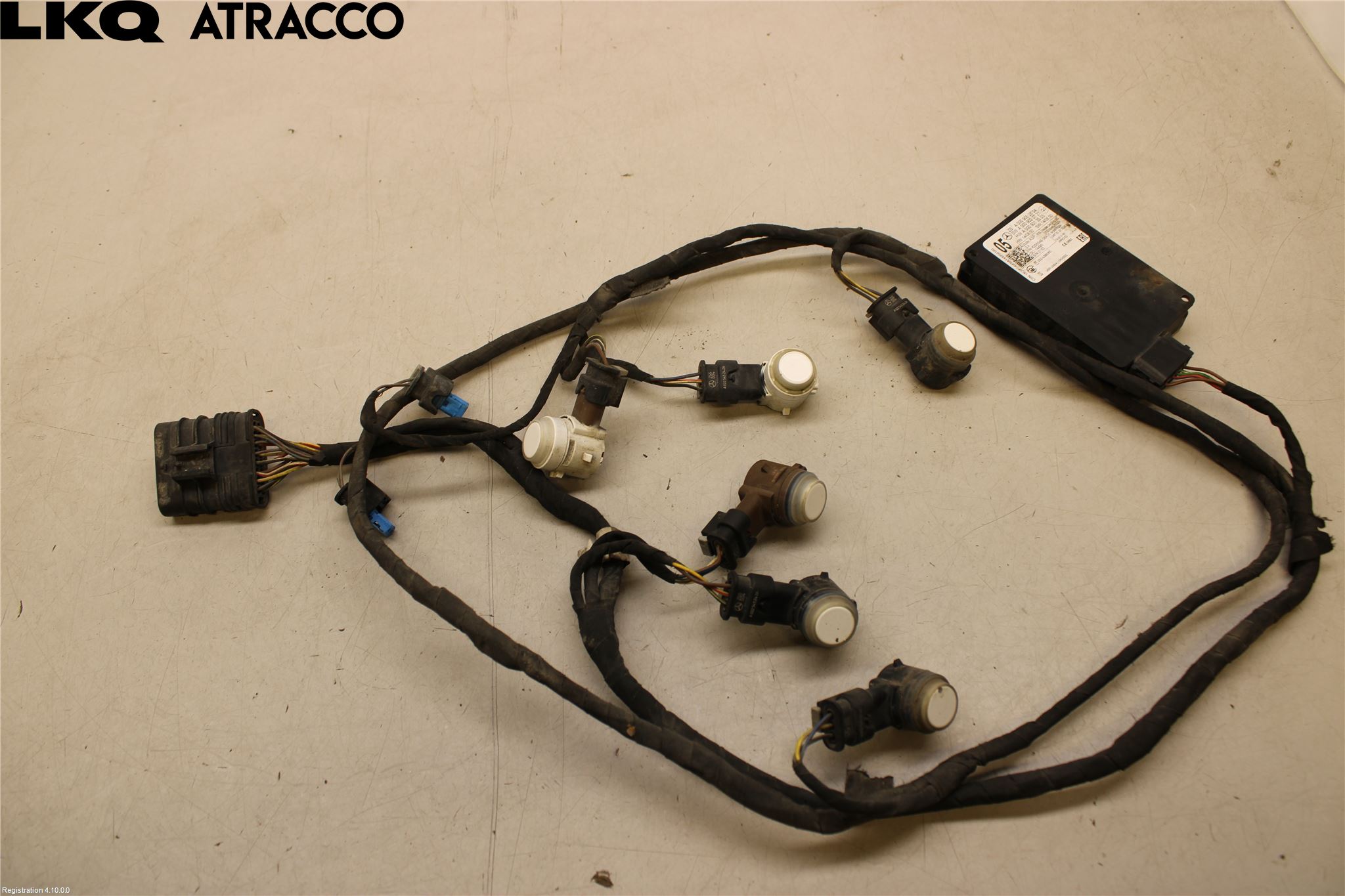 Mercedes-Benz MB C-KLASS (W205) 14-21 Parkeringshjälp Frontsensor