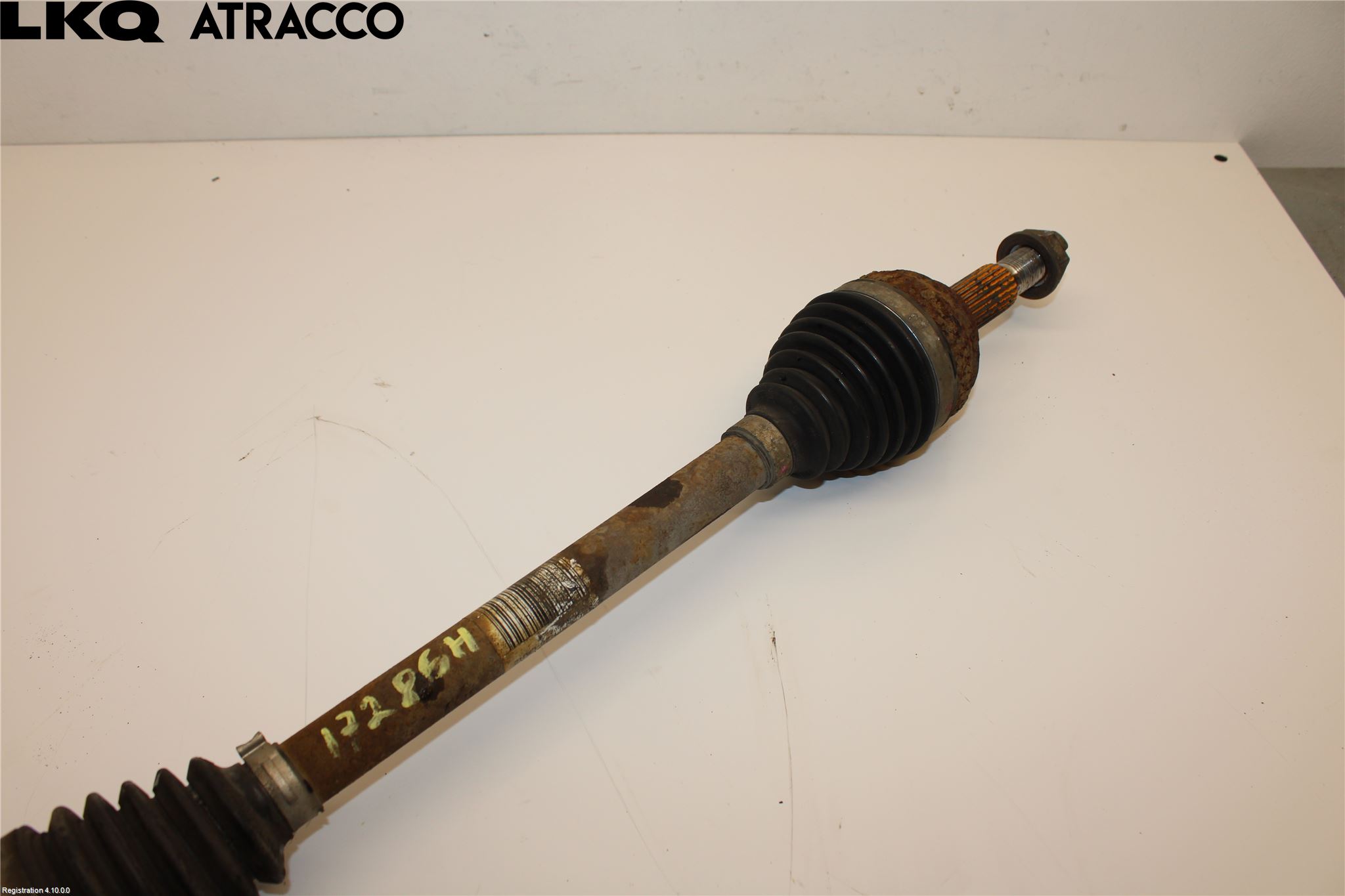 Renault CLIO IV 12-16 Drivaxel Fram Höger