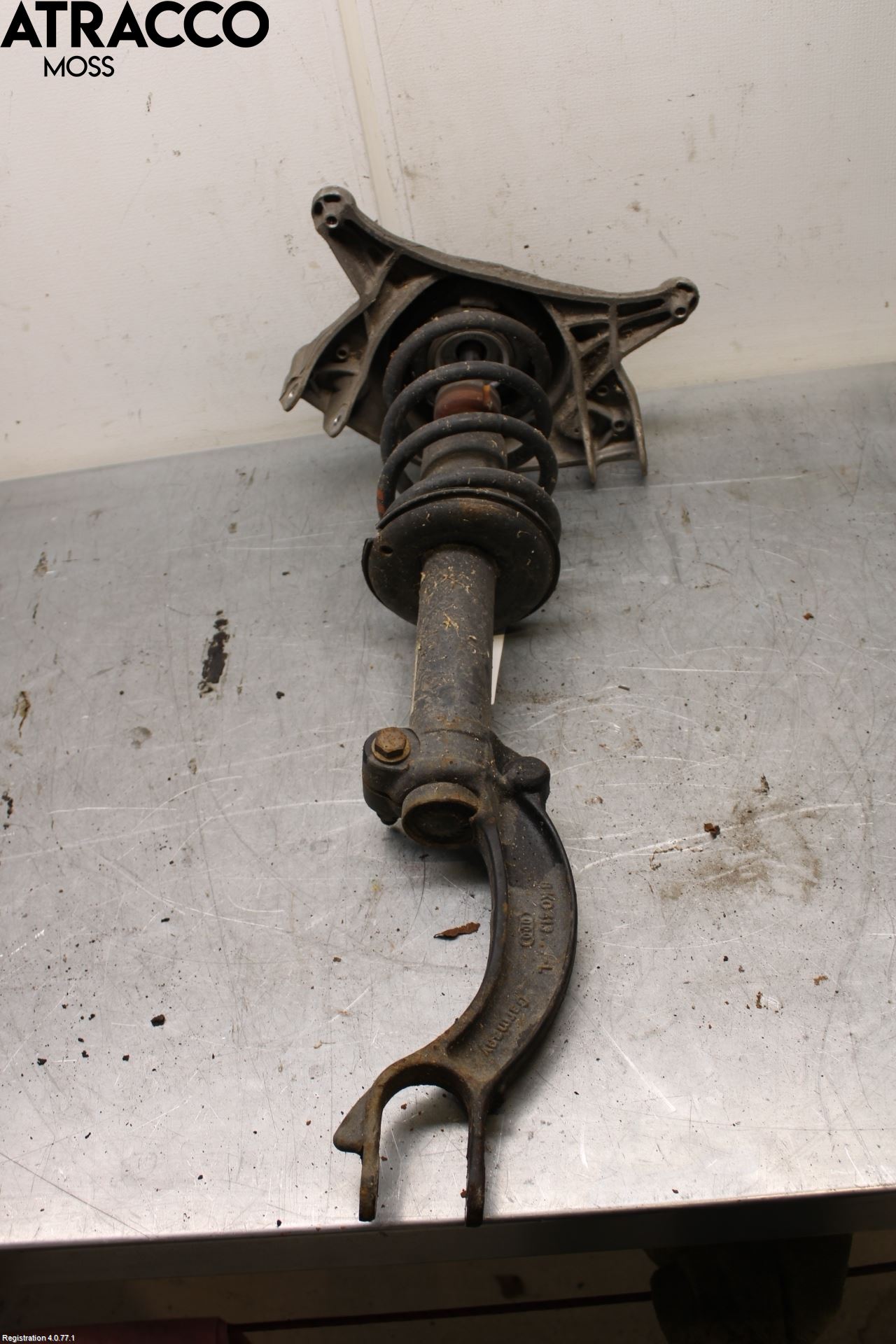 Audi A4 12-15 Fjäderben Fram Höger