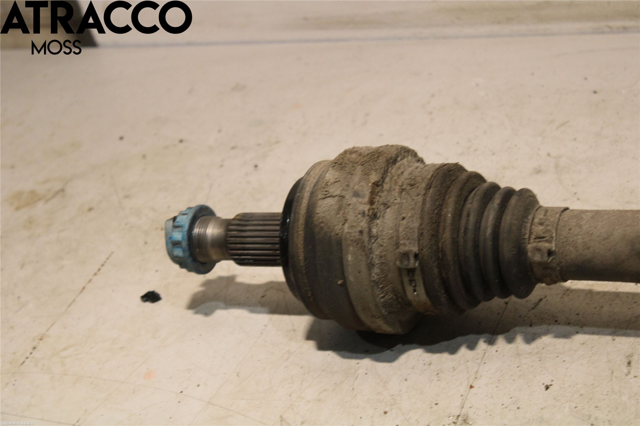 Mercedes-Benz MB C-KLASS (W205) 14-21 Drivaxel Bak Vänster