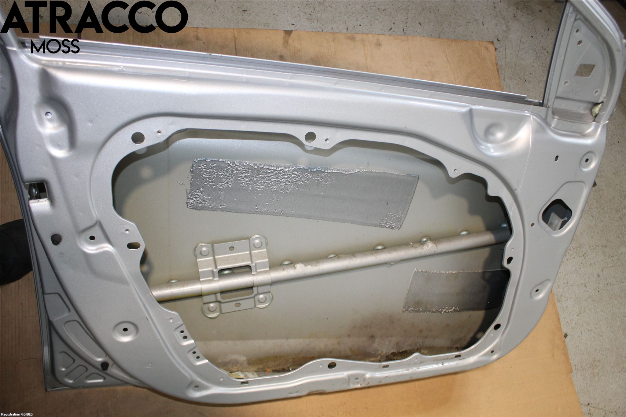 Hyundai i40 08-15 Dörr Fram Vänster