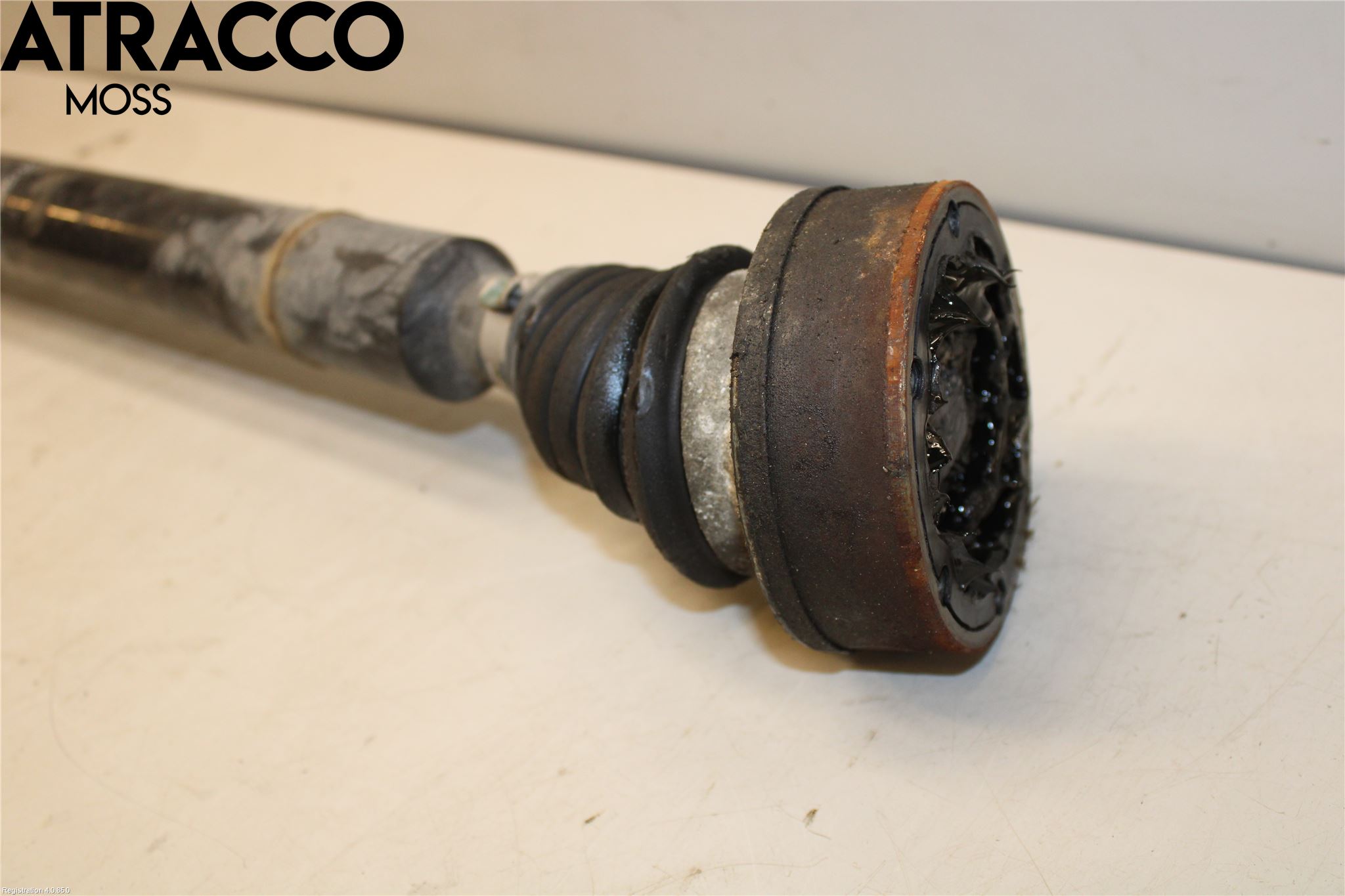 Volkswagen VW GOLF PLUS/CROSS GOLF 04-14 Drivaxel Fram Höger
