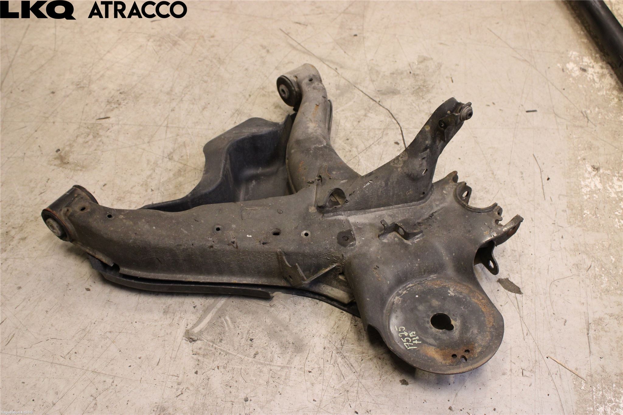 Mercedes-Benz MB VITO/V-KLASS (W640,W447,W448) 14- Bärarm Bak Höger