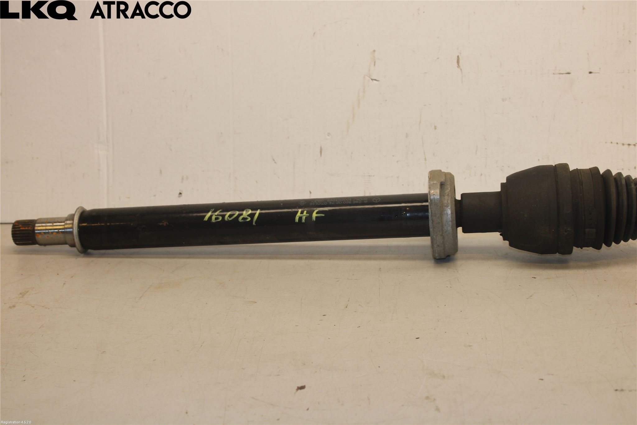 Mercedes-Benz MB GLA-KLASS (X156) 13-20 Drivaxel Fram Höger