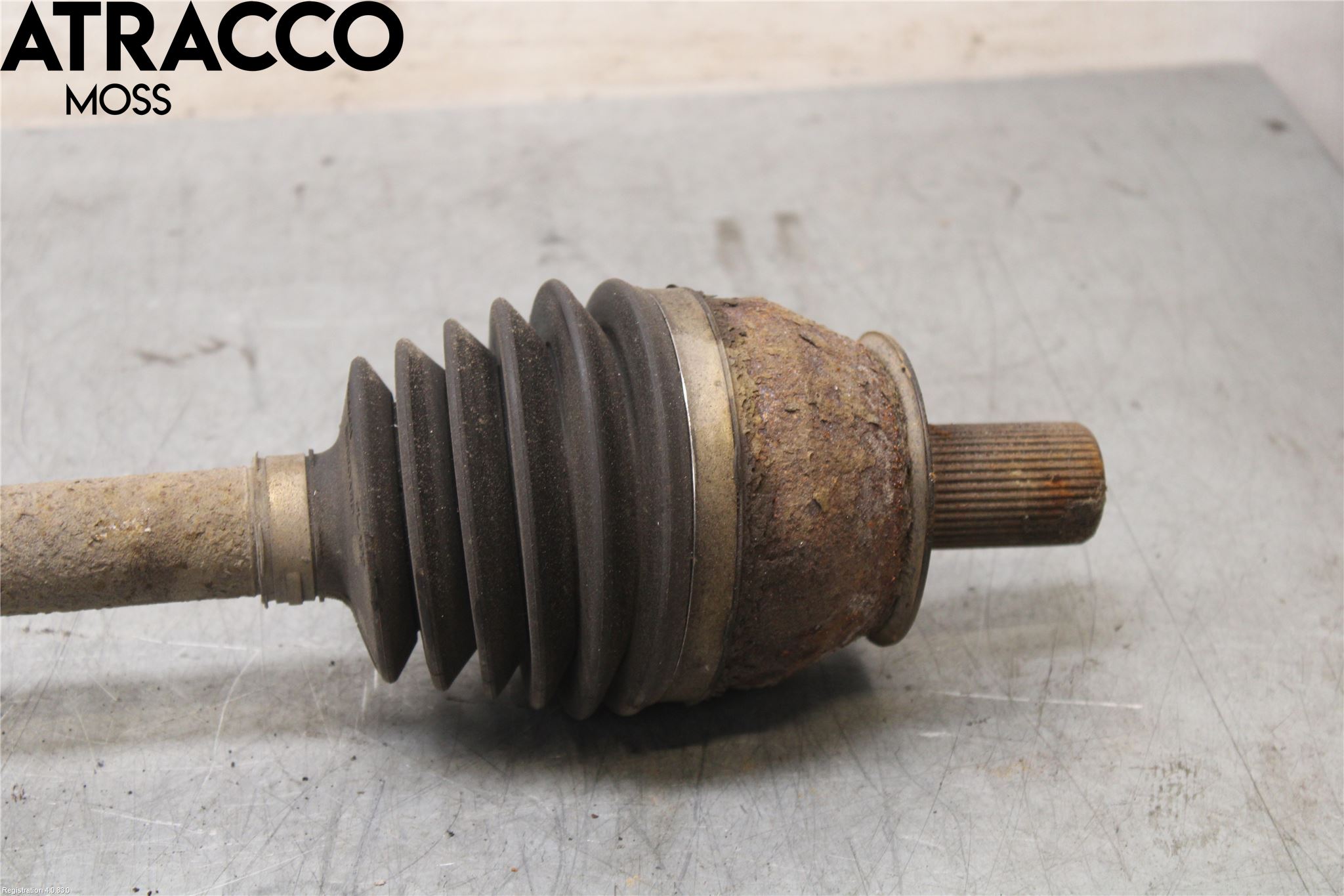 Volvo V60 11-13 Drivaxel Fram Vänster