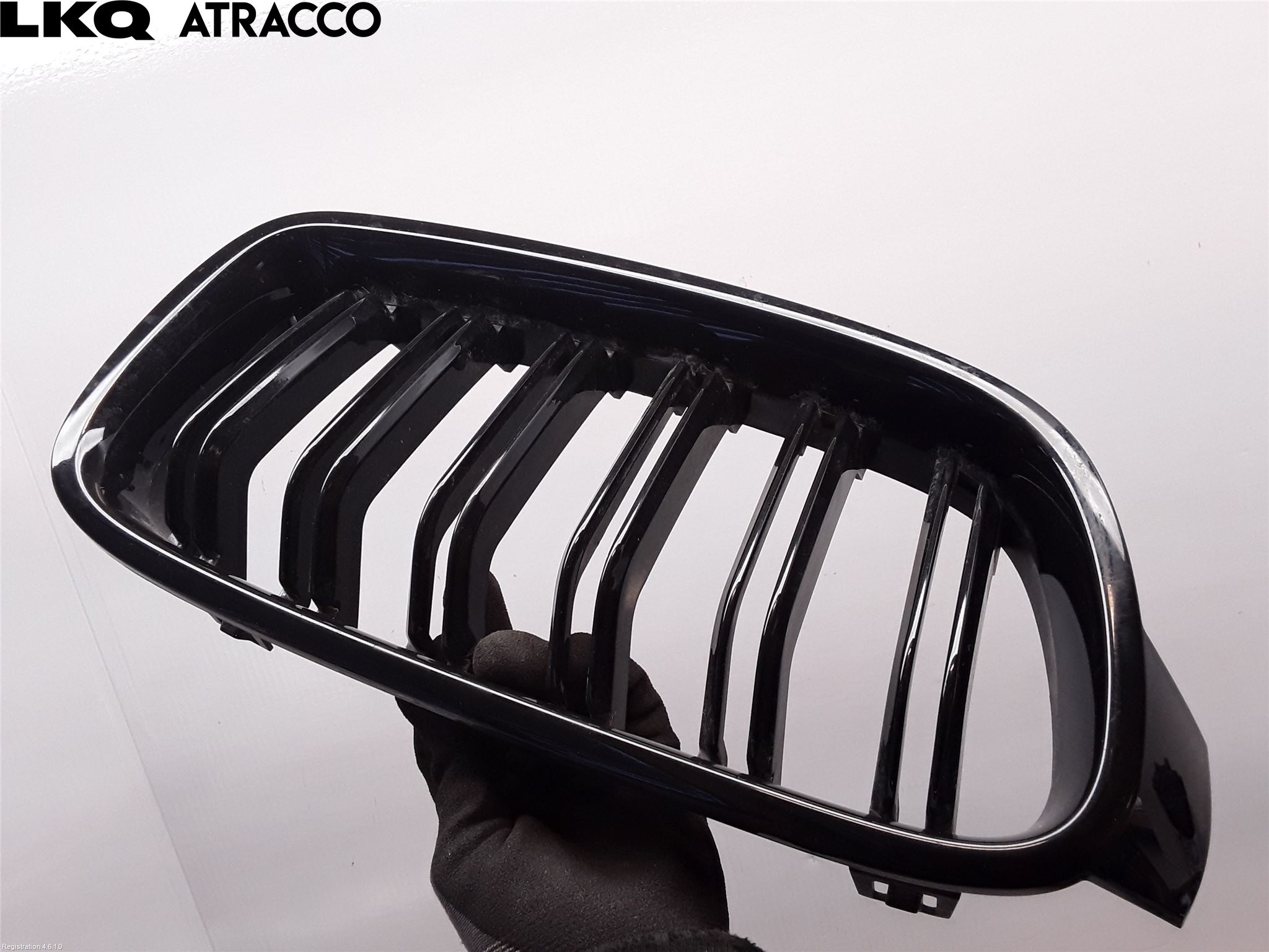 BMW 3 F30/F31/F80 12-19 Grilldel Höger