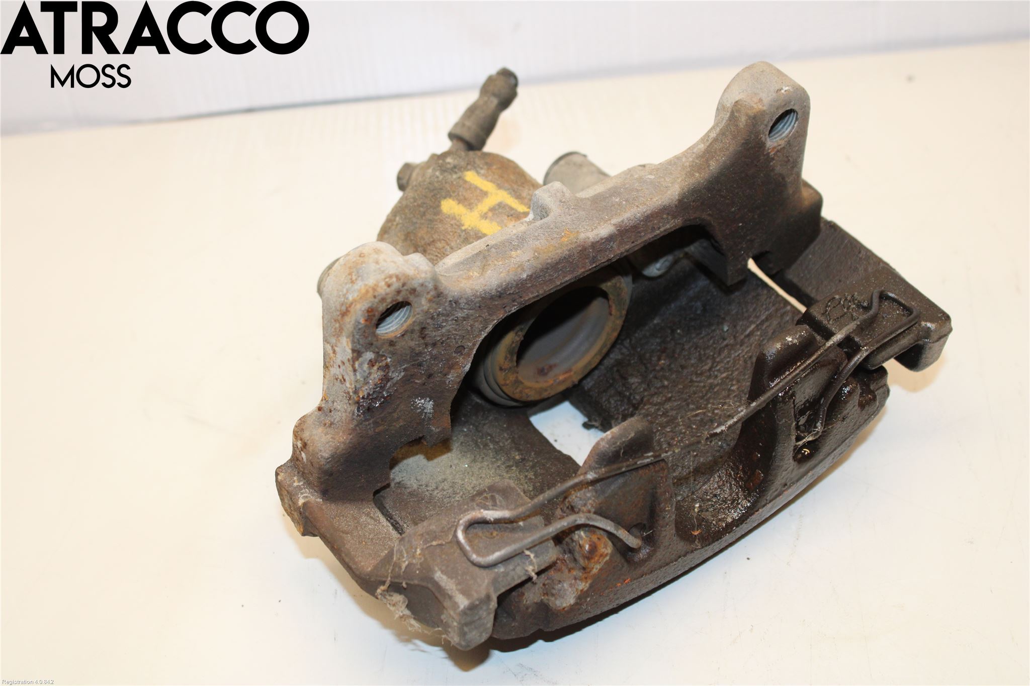 Volkswagen VW PASSAT 11-14 Bromsok Fram Höger